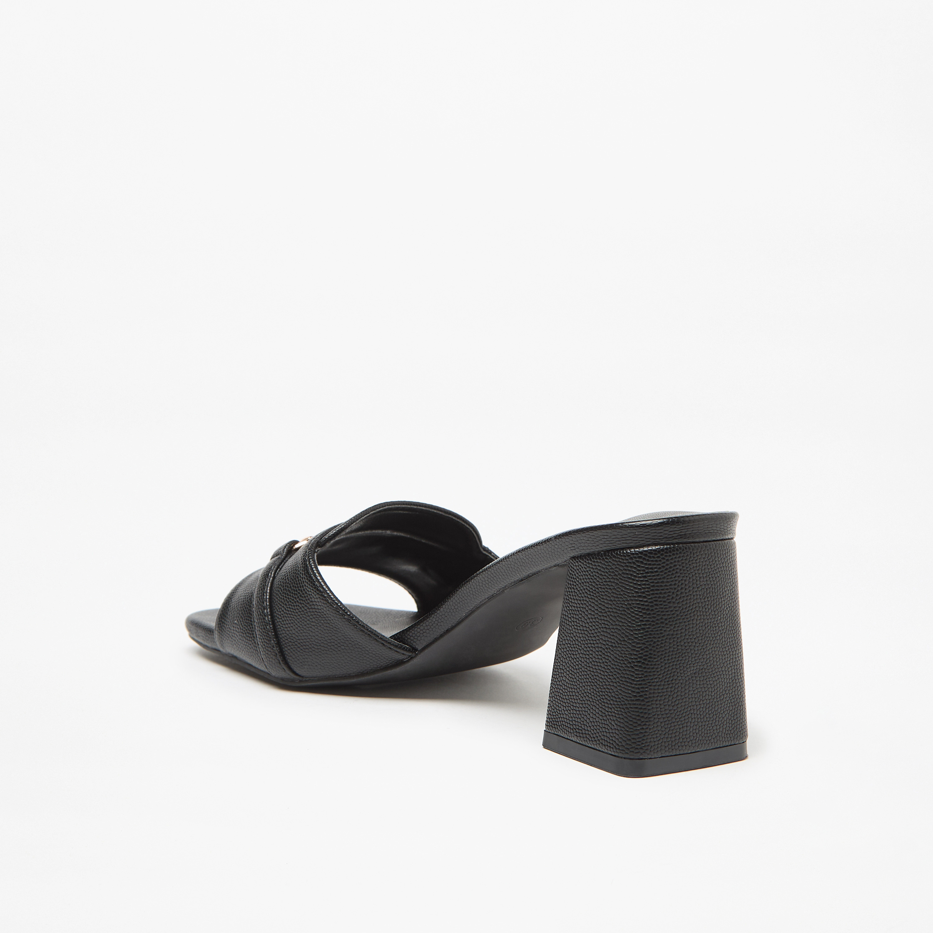صندل سهل الارتداء بارز الملمس بكعب سميك وإبزيم مزيّن من فلورا بيلا-women-shoes-sandals-heeled-image-7