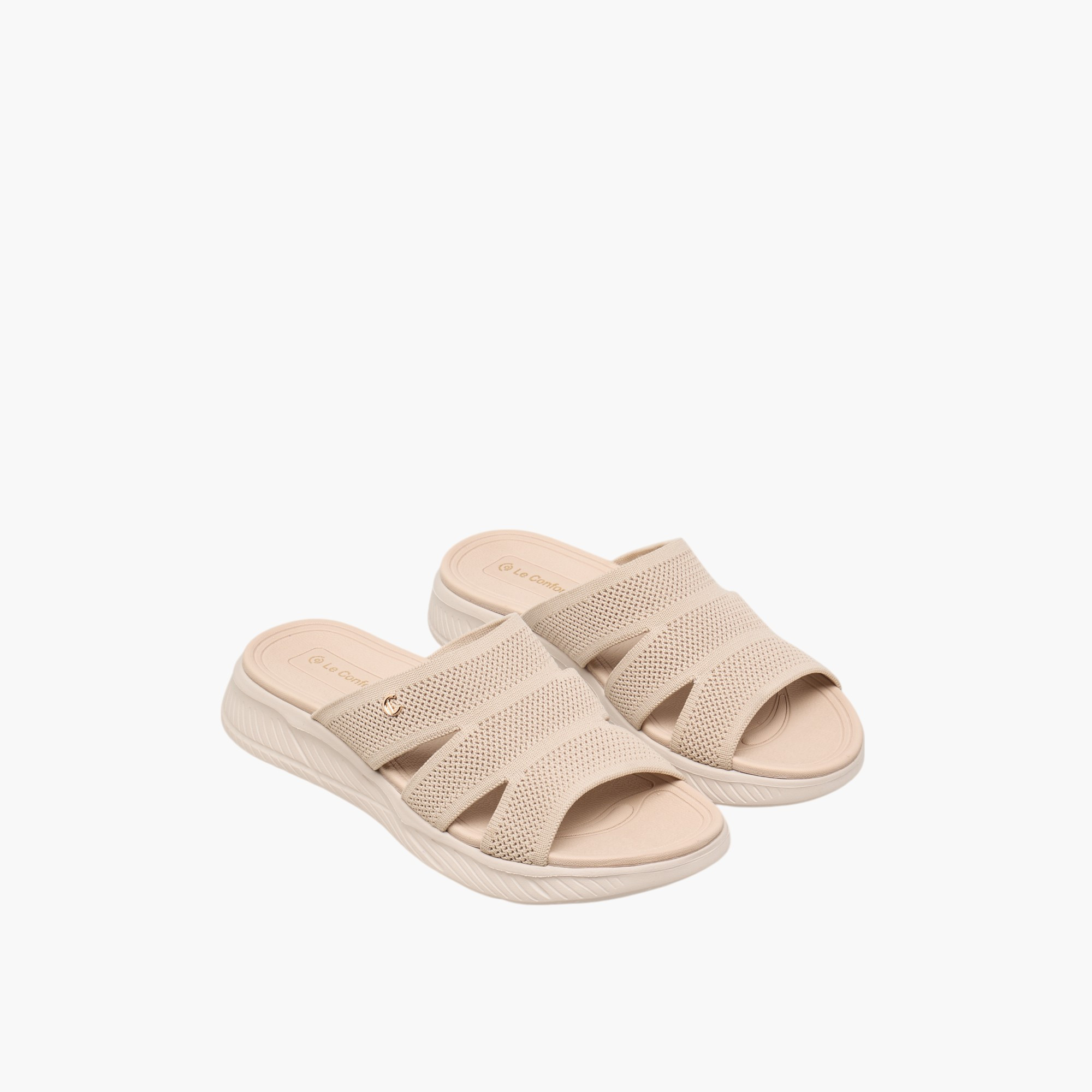 صندل مريح فلاينت بارز الملمس وسهل الارتداء من لو كونفورت-women-shoes-sandals-heeled-image-1