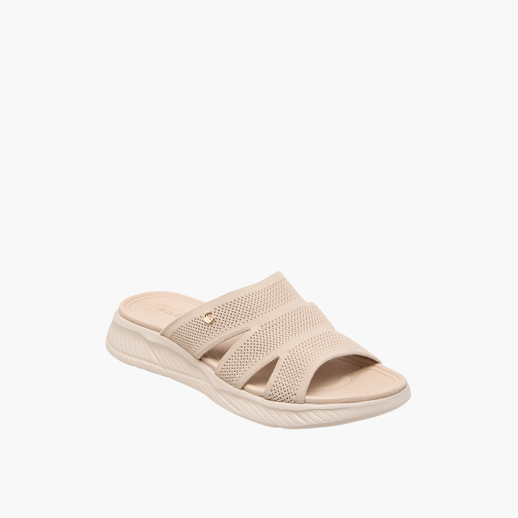 صندل مريح فلاينت بارز الملمس وسهل الارتداء من لو كونفورت-women-shoes-sandals-heeled-image-2