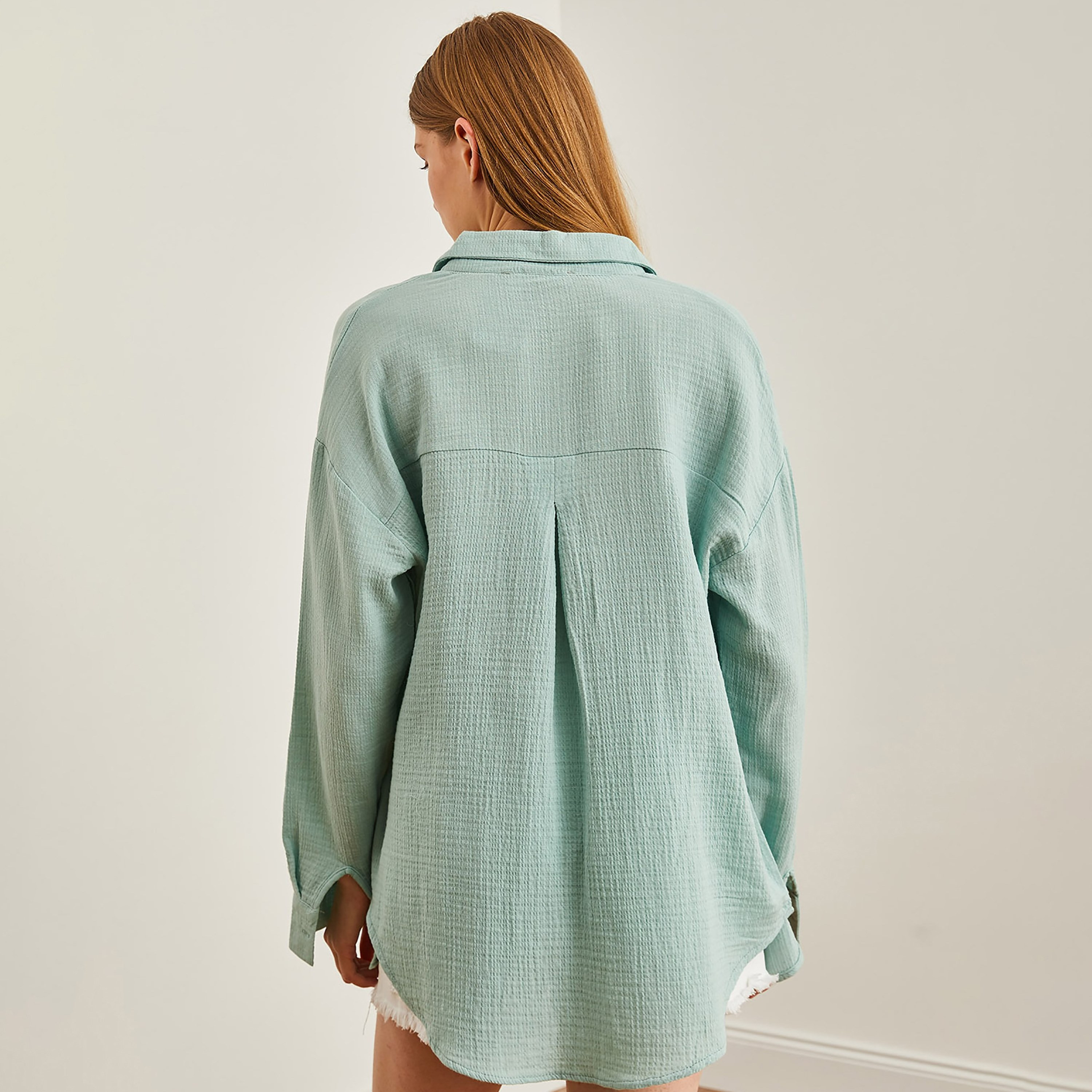 قميص نسائي بياقة منسدلة وأكمام منسدلة من أولالوك-women-clothing-shirtsandblouses-shirts-image-7