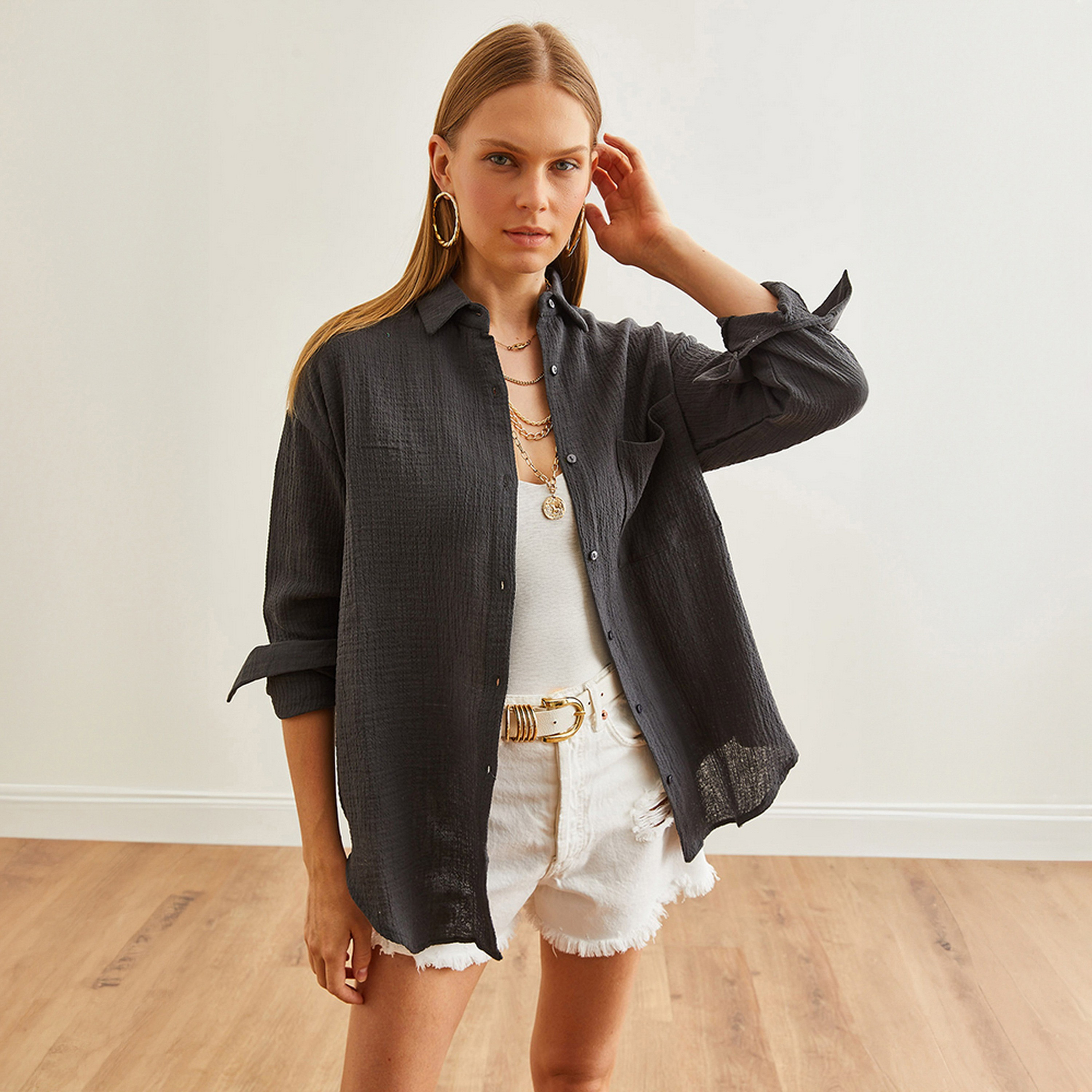 قميص نسائي بياقة منسدلة وأكمام منسدلة من أولالوك-women-clothing-shirtsandblouses-shirts-image-24