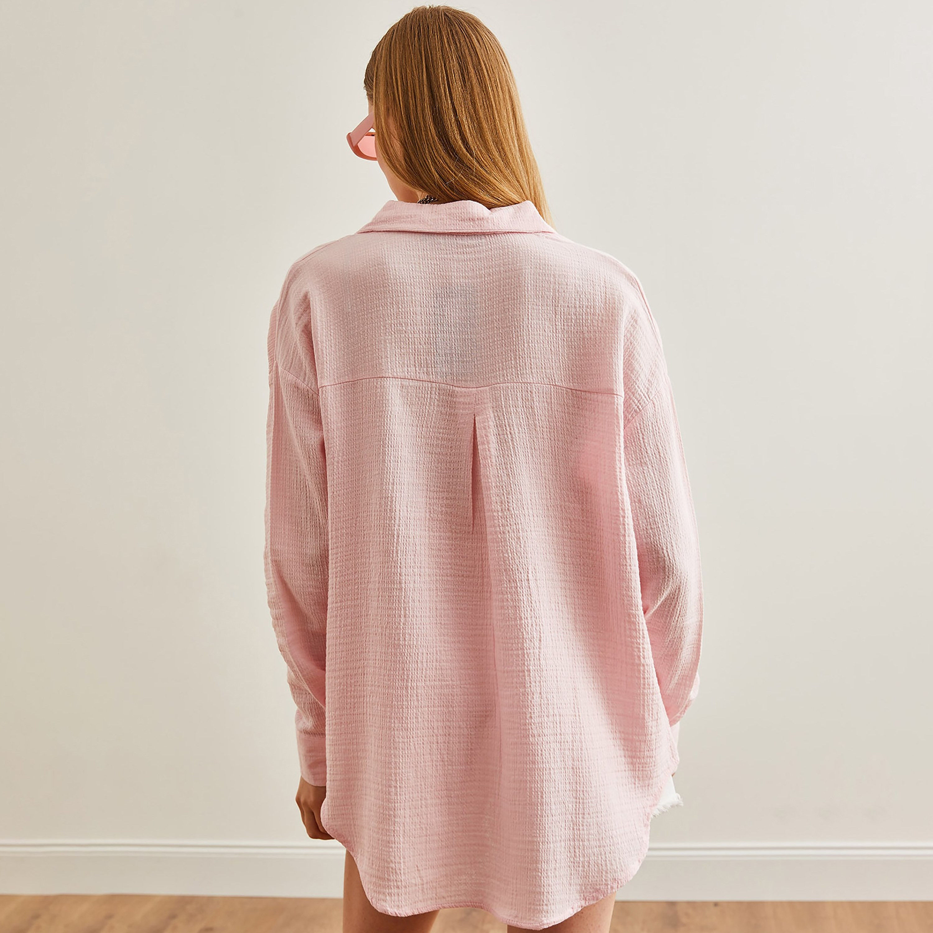 قميص نسائي بياقة منسدلة وأكمام منسدلة من أولالوك-women-clothing-shirtsandblouses-shirts-image-19