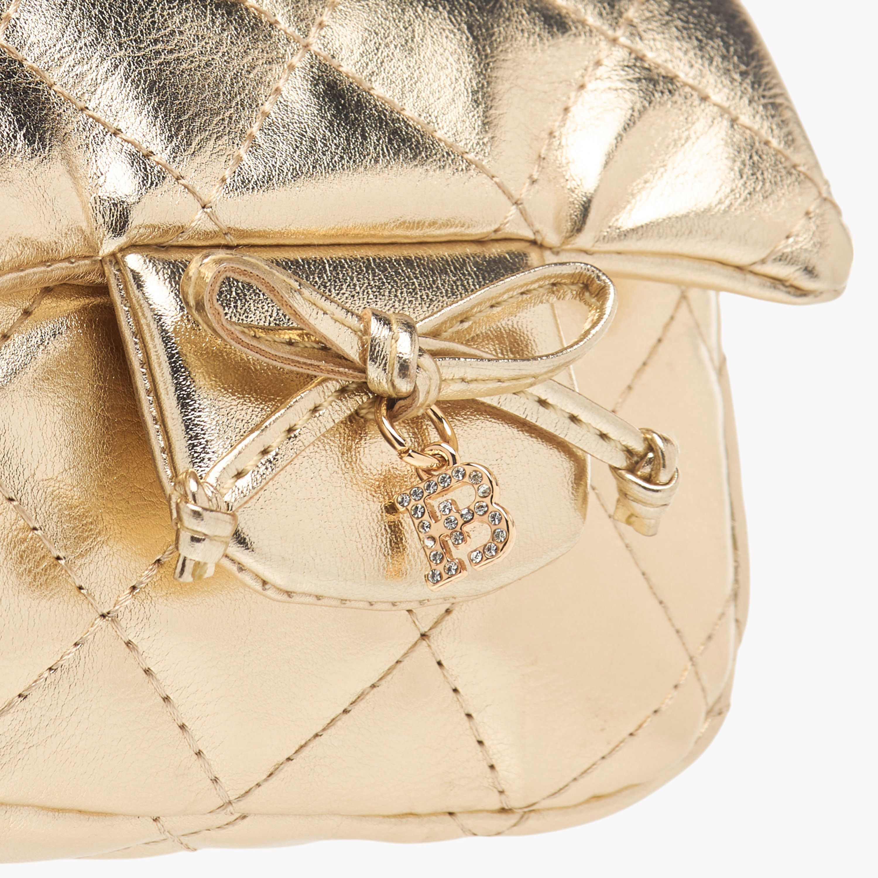 شنطة كروس بودي مبطنة بحزام سلسلة وزر إغلاق من فلورا بيلا-girls-accessories-bags-image-4