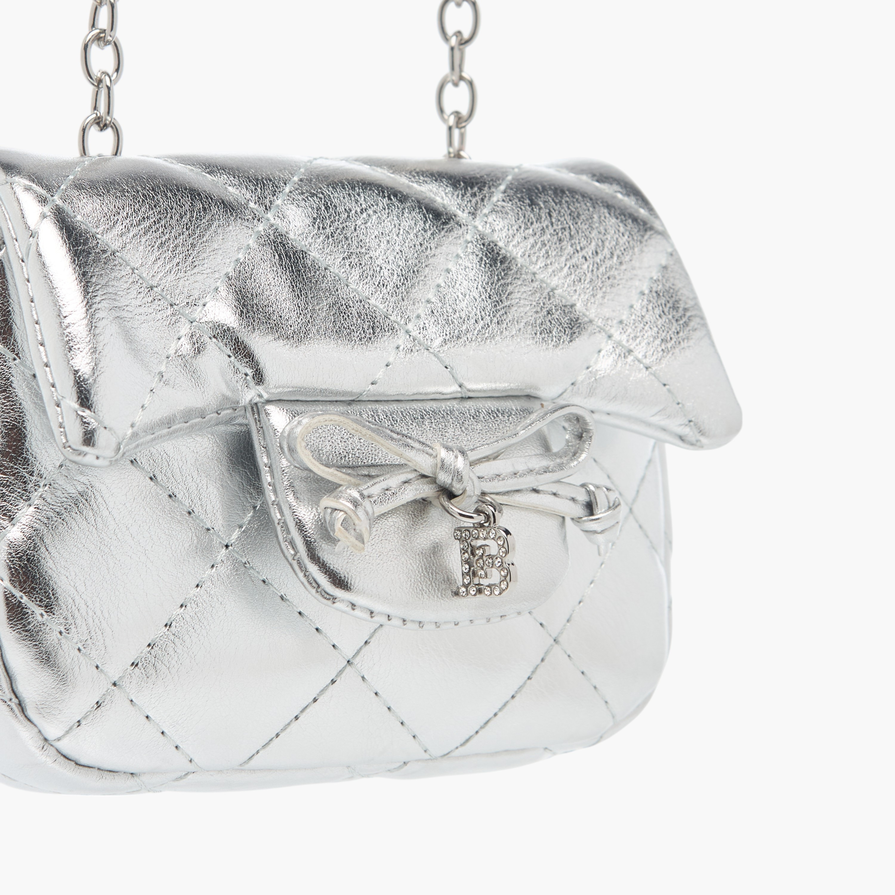شنطة كروس بودي مبطنة بحزام سلسلة وزر إغلاق من فلورا بيلا-girls-accessories-bags-image-11