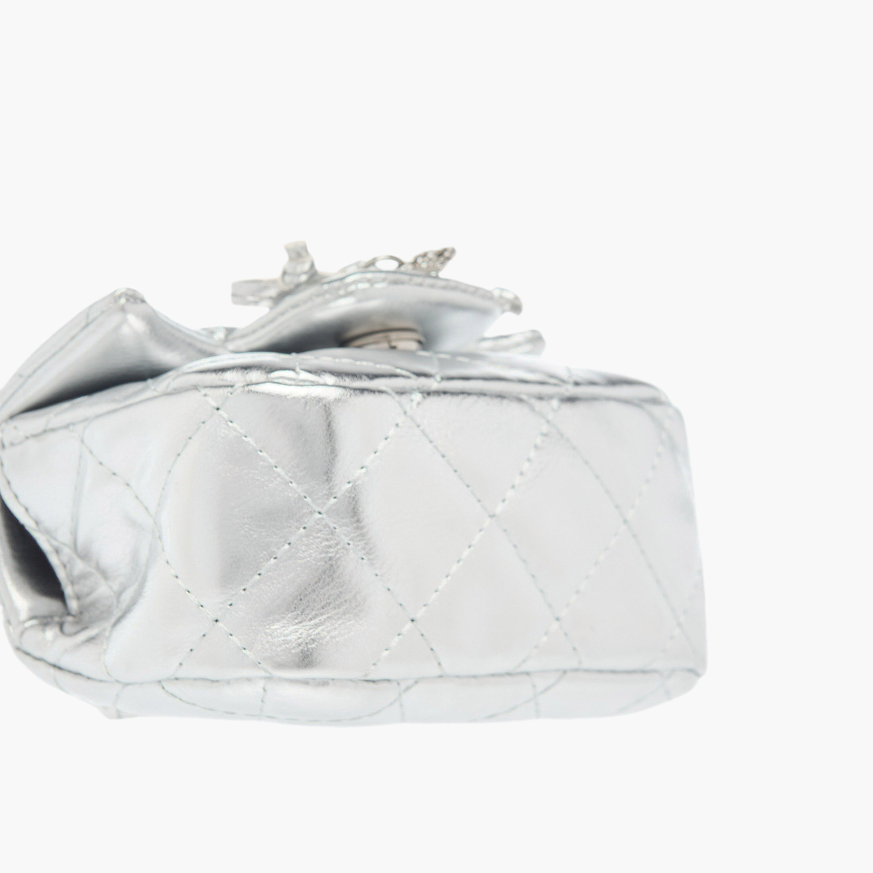 شنطة كروس بودي مبطنة بحزام سلسلة وزر إغلاق من فلورا بيلا-girls-accessories-bags-image-13