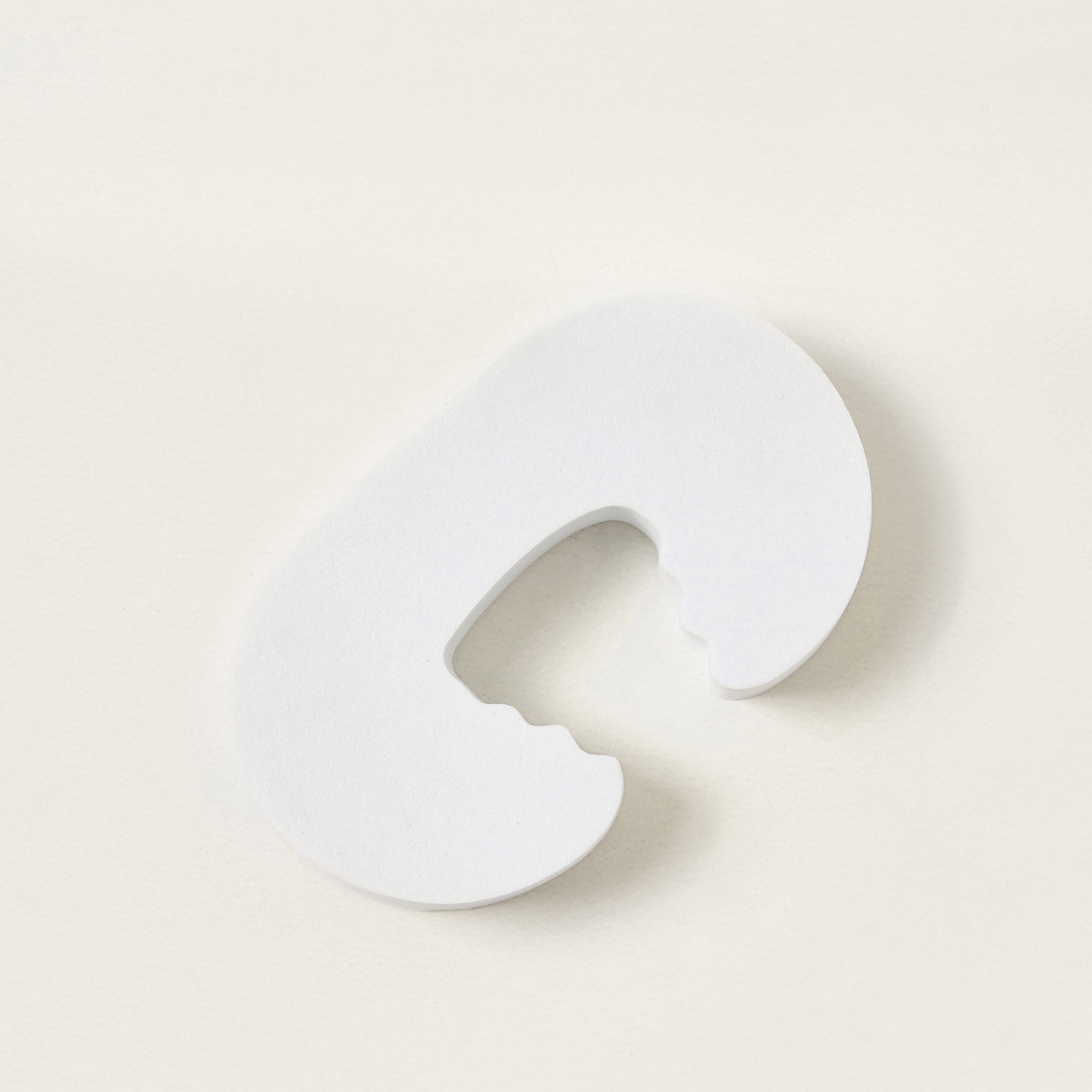 مانع انغلاق الأبواب لحماية الأصابع من جونيورز-baby-healthandsafety-babyproofing-image-3