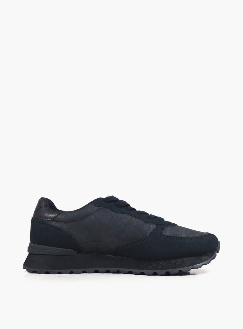 حذاء سنيكرز متعدد التصاميم بطول الكاحل ورباط إغلاق أوساكا للرجال من جاب-men-shoes-sneakers-image-3