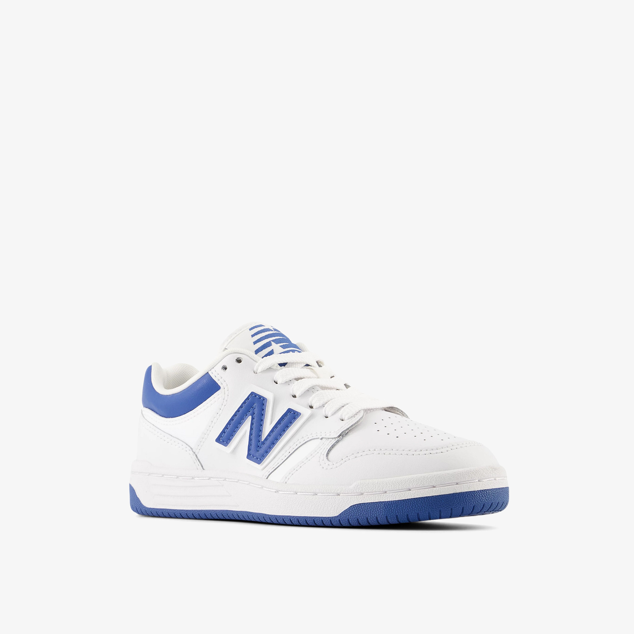 New Balance Boys Logo Detail Sports Shoes with Lace Up Closure