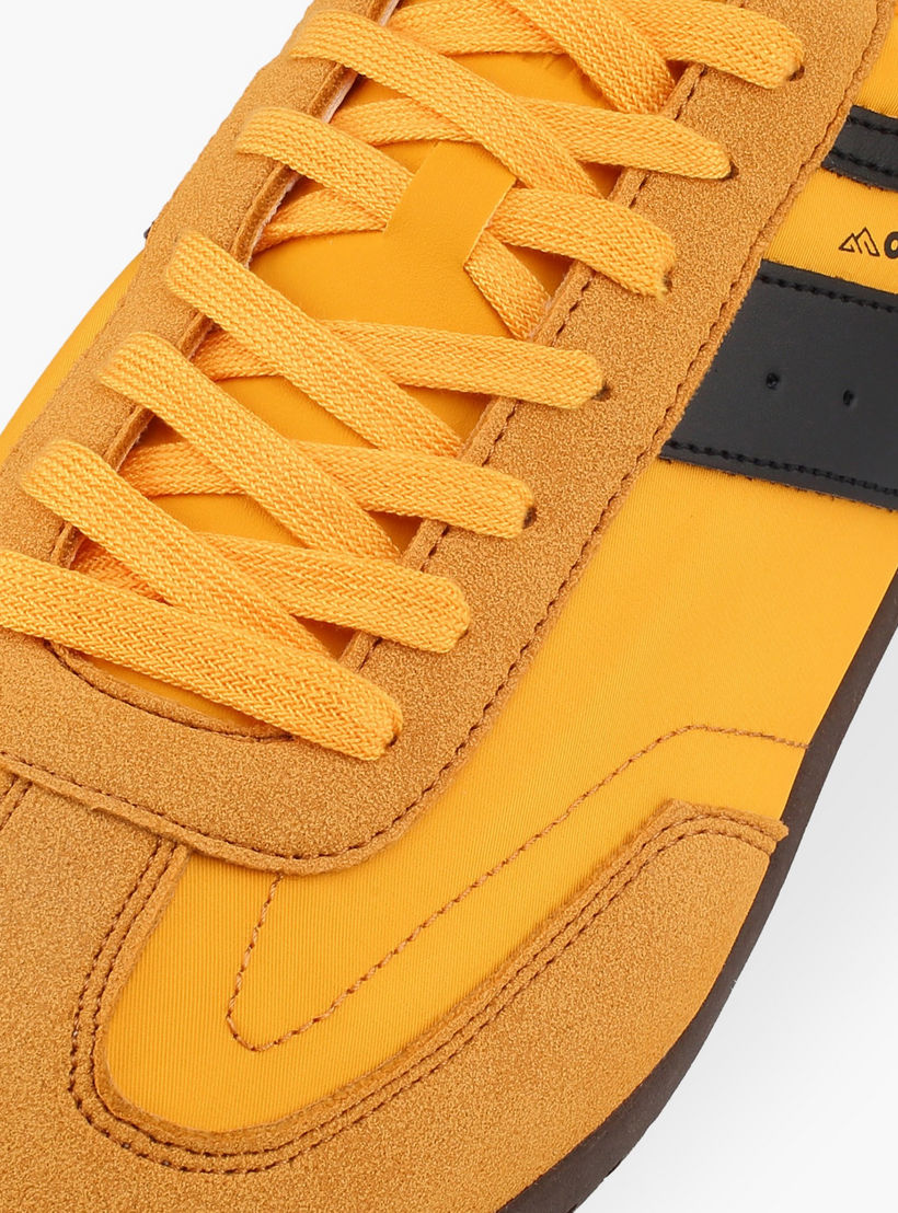 حذاء سنيكرز برباط للرجال من أوكلان من شو اكسبريس-men-shoes-sneakers-image-4