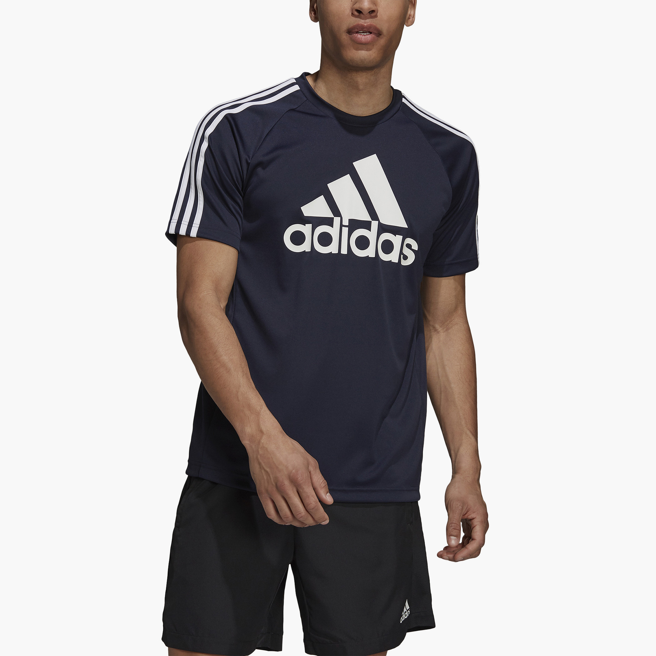 جيرسي اديداس رجالي بشعار إم سيرينو بوس تي 2-men-clothing-sportswearandactivewear-tshirtsandpolos-image-6
