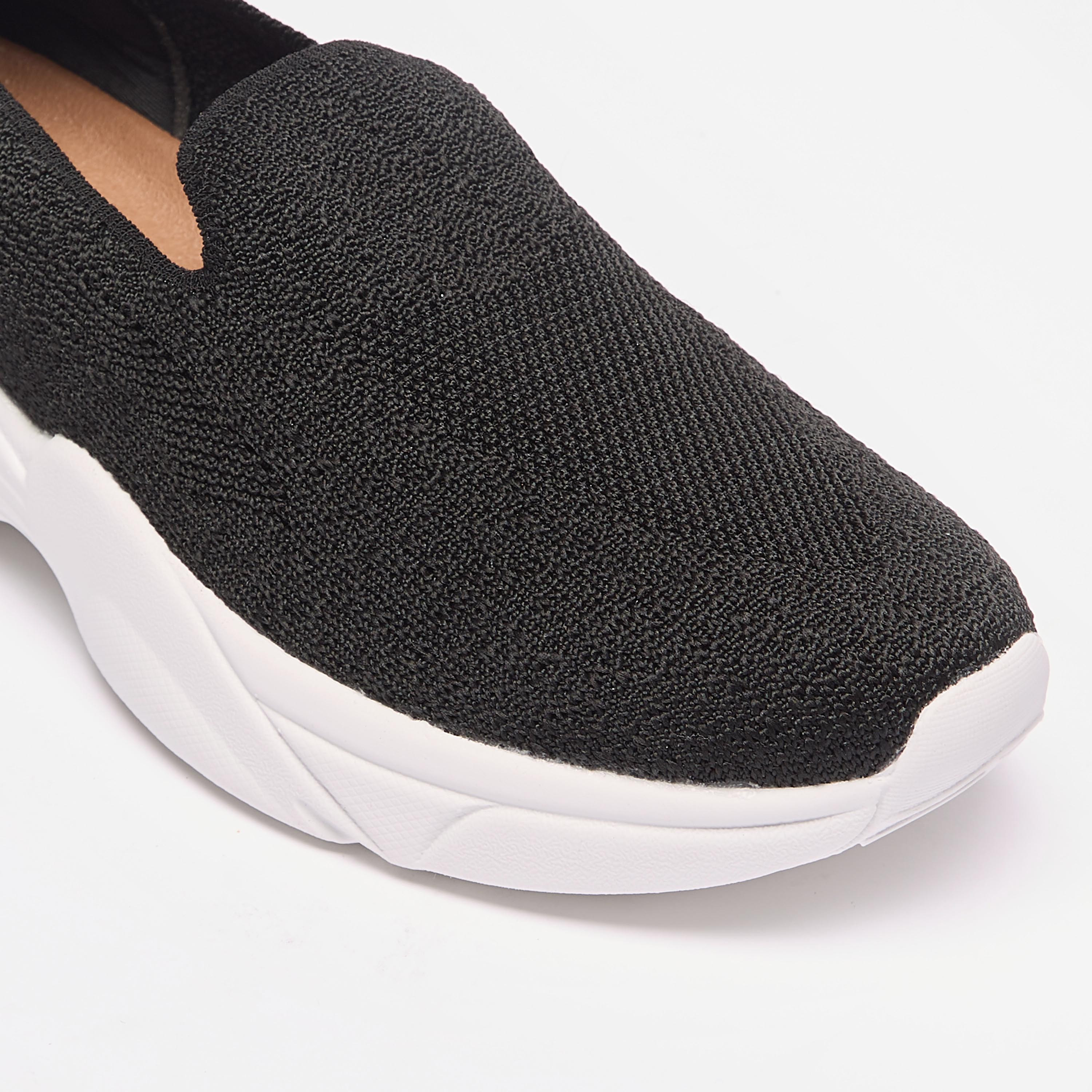 حذاء بارز الملمس سهل الارتداء بلسان سحب من فلورا بيلا-women-shoes-sneakers-image-5