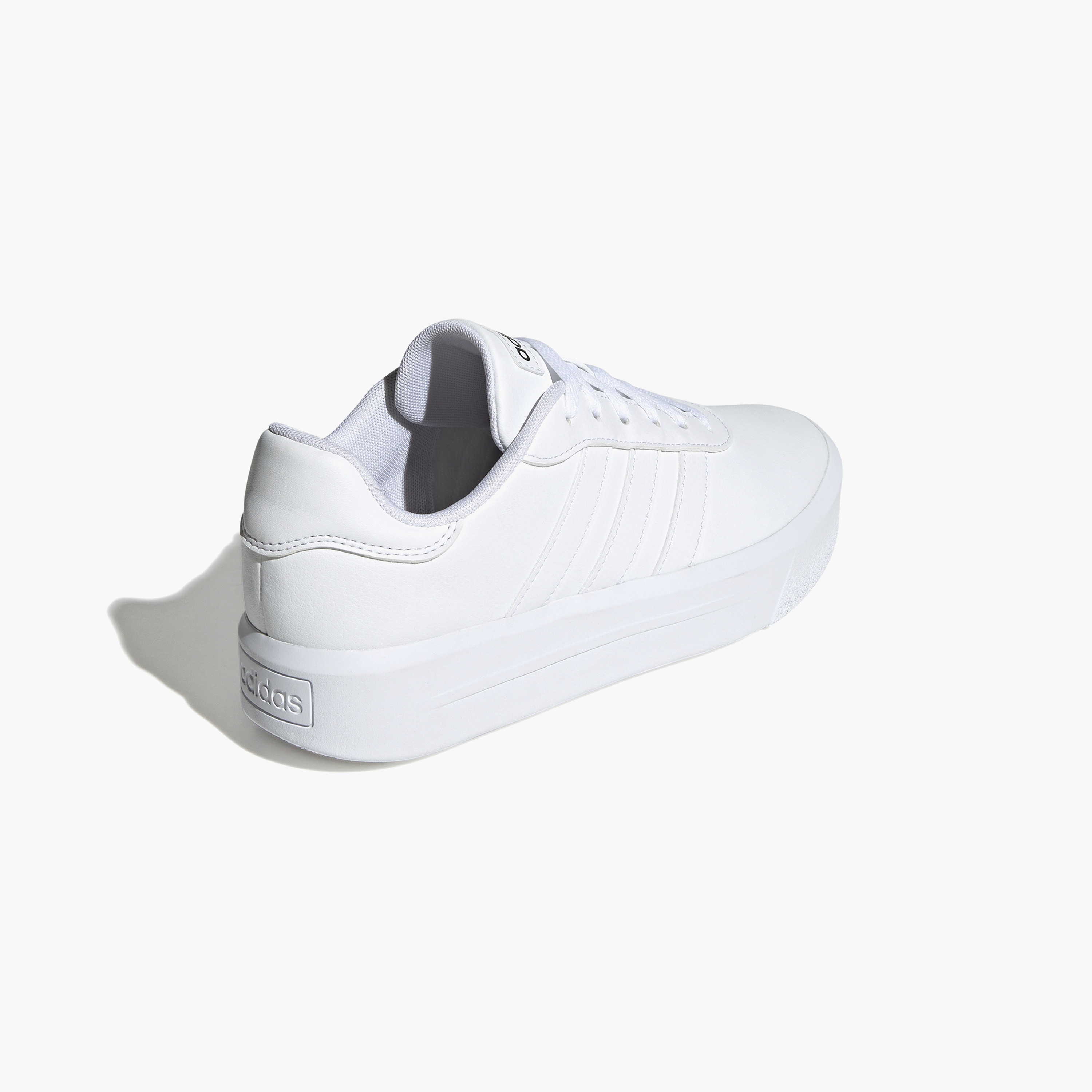 سنيكرز نسائي ذو كورت بلاتفورم من أديداس GV9000 | OE-sports-women-shoes-image-6