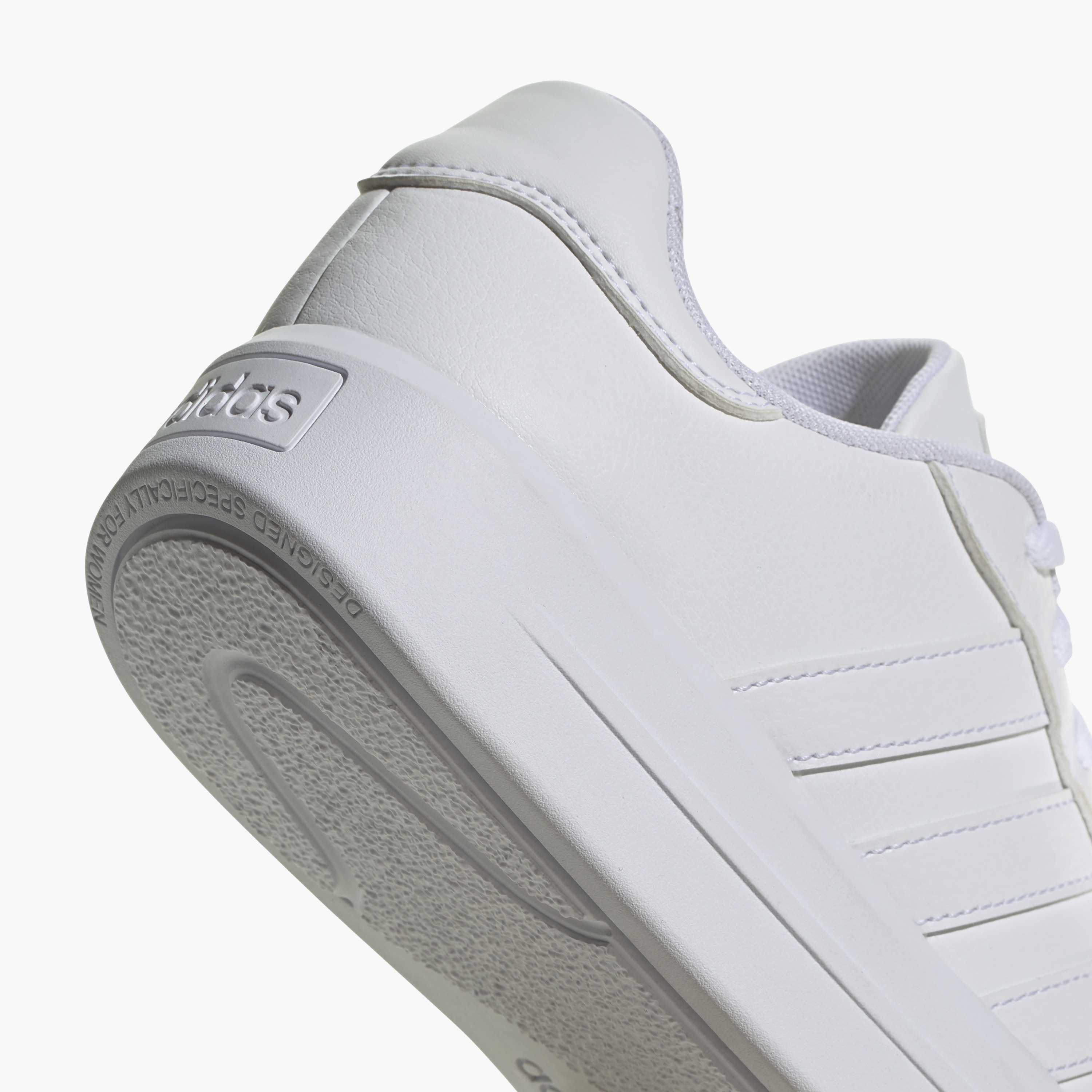 سنيكرز نسائي ذو كورت بلاتفورم من أديداس GV9000 | OE-sports-women-shoes-image-8
