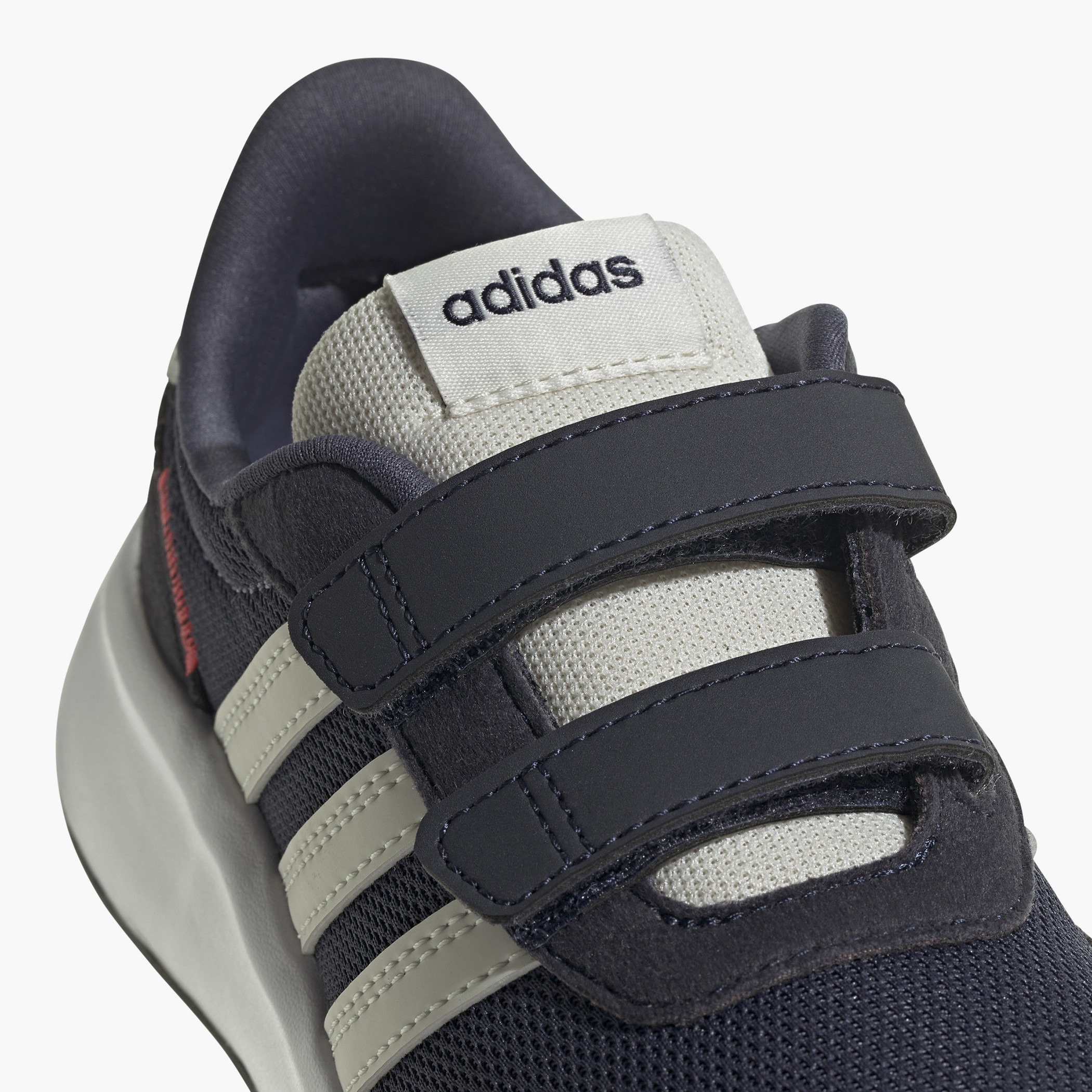 حذاء الجري من أديداس رن 70 إس سي إف كيه للأطفال GW0334-boys-shoes-sneakers-image-4