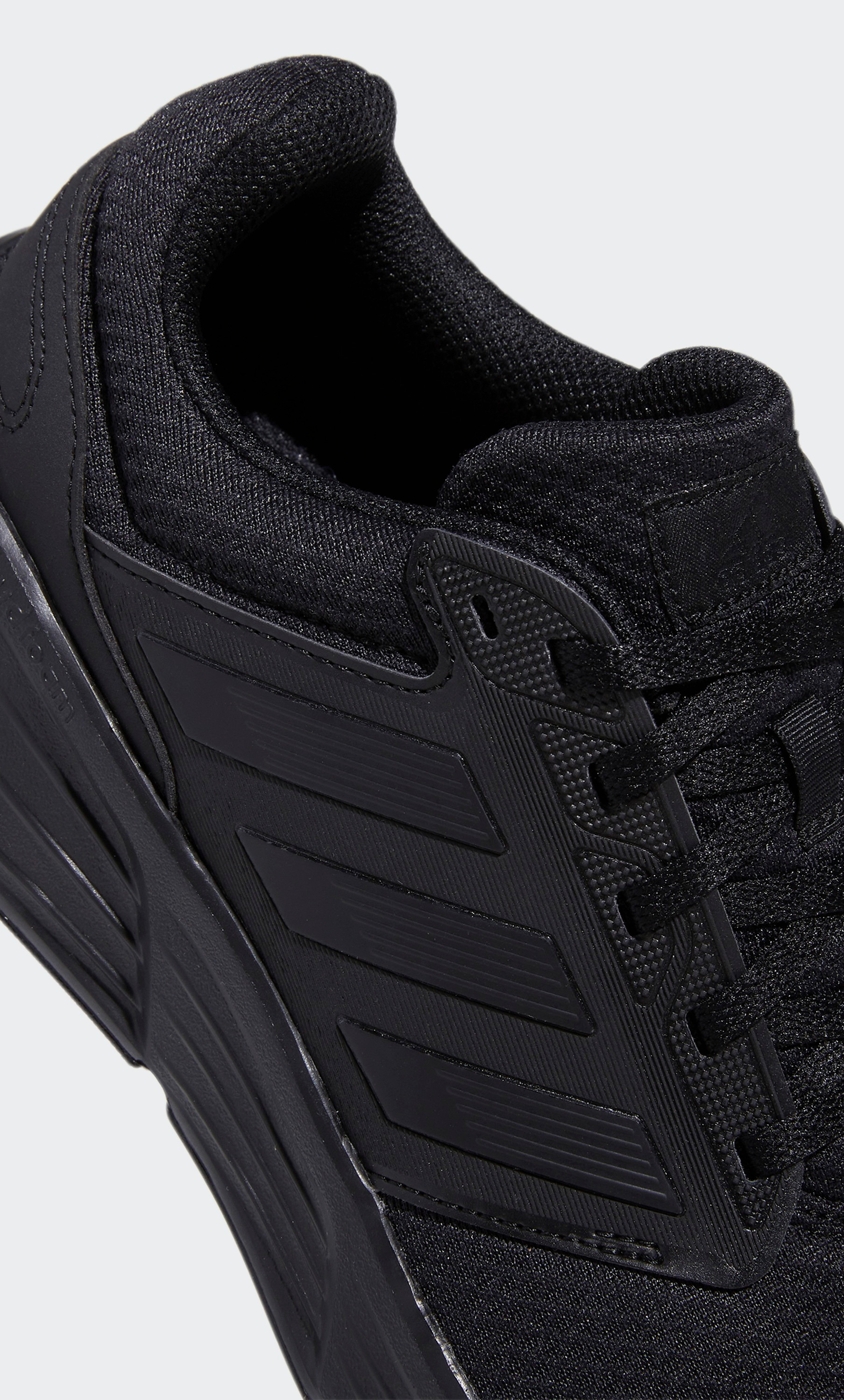 GW4138 احذية رياضية للرجال للجري جالاكسي 6 من اديداس-sports-men-shoes-image-7
