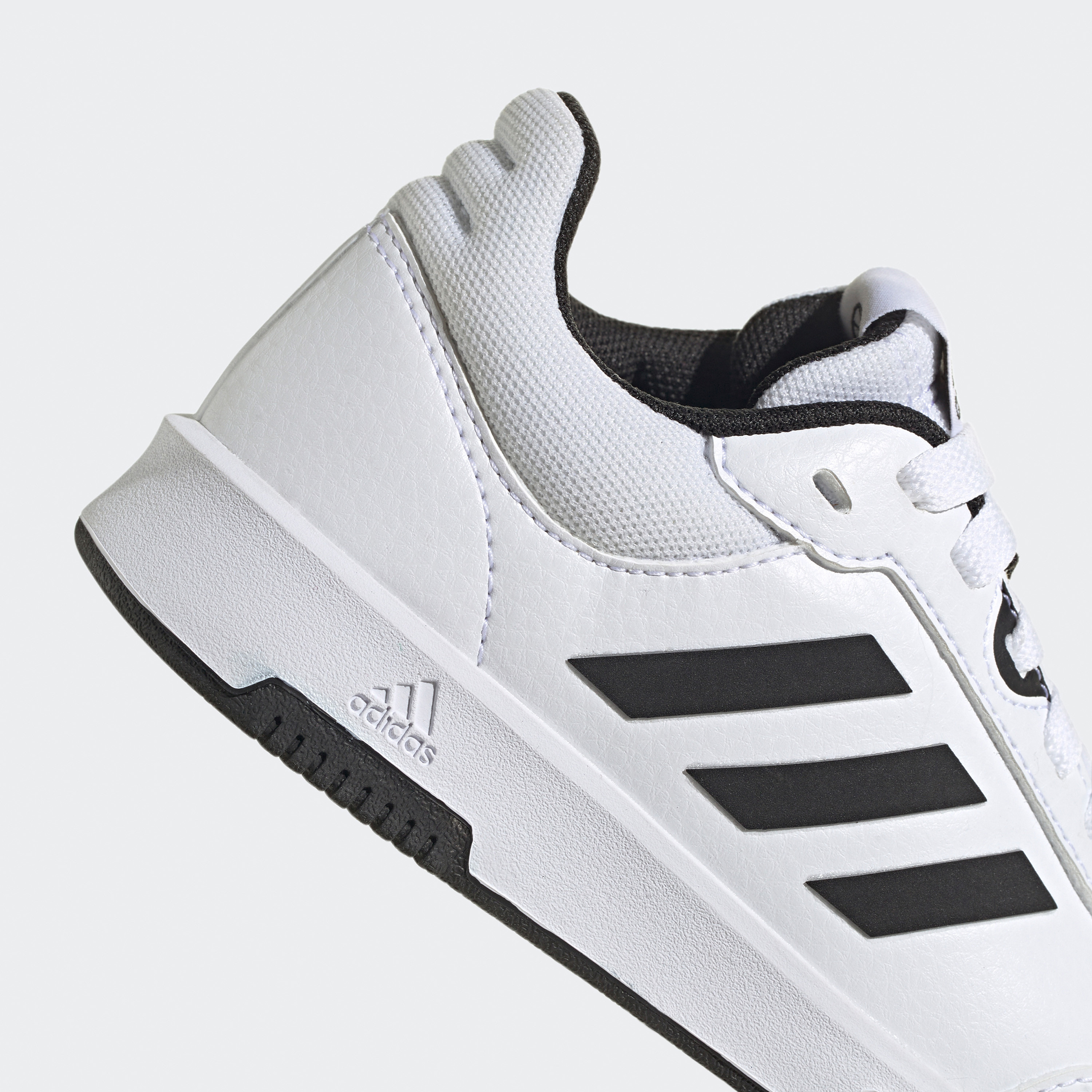 حذاء جري خفيف الوزن برباط تيناصور سبورت 2.0 للأولاد من أديداس-sports-boys-shoes-image-8