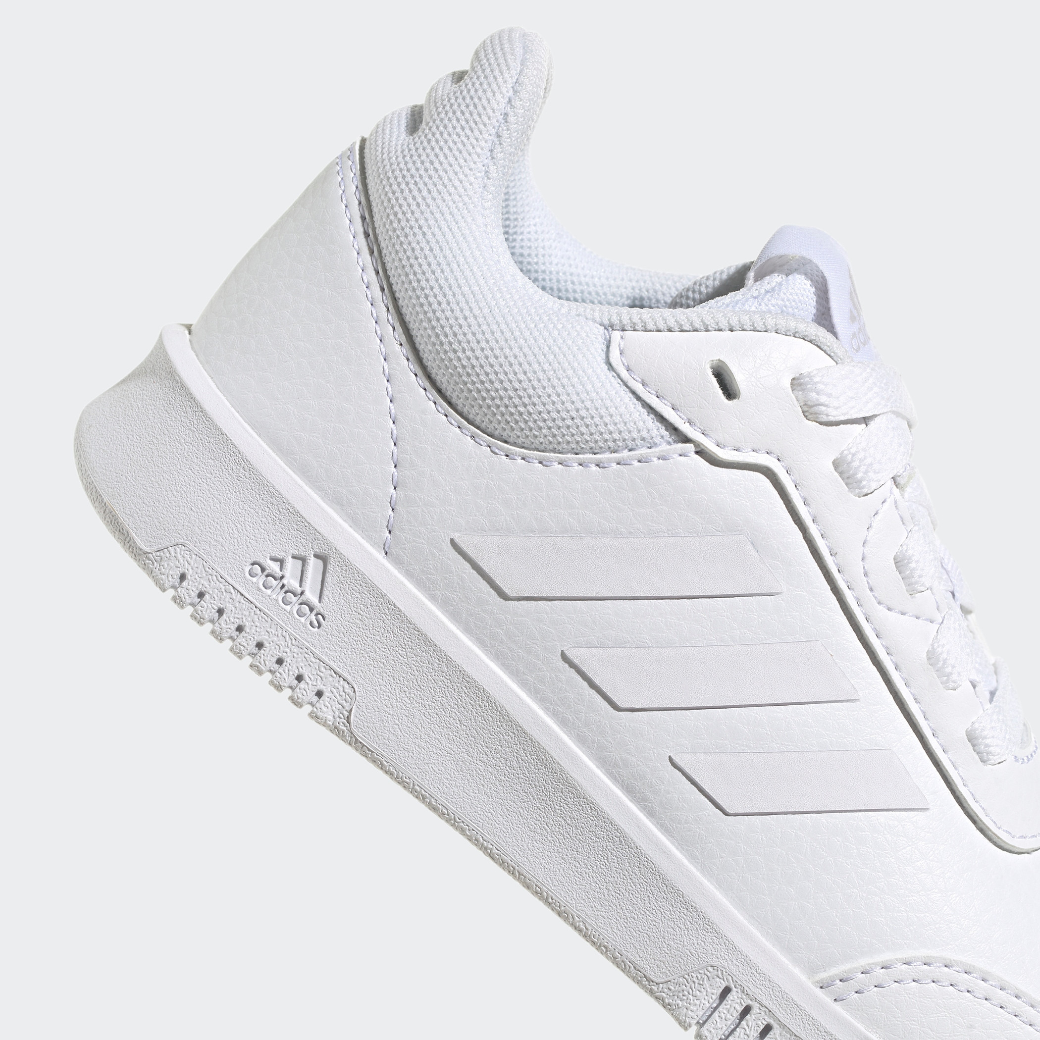 حذاء جري بنعل لا يترك أثرًا ورباط سبورت 2.0 كيدز للأولاد من أديداس-sports-boys-shoes-image-4
