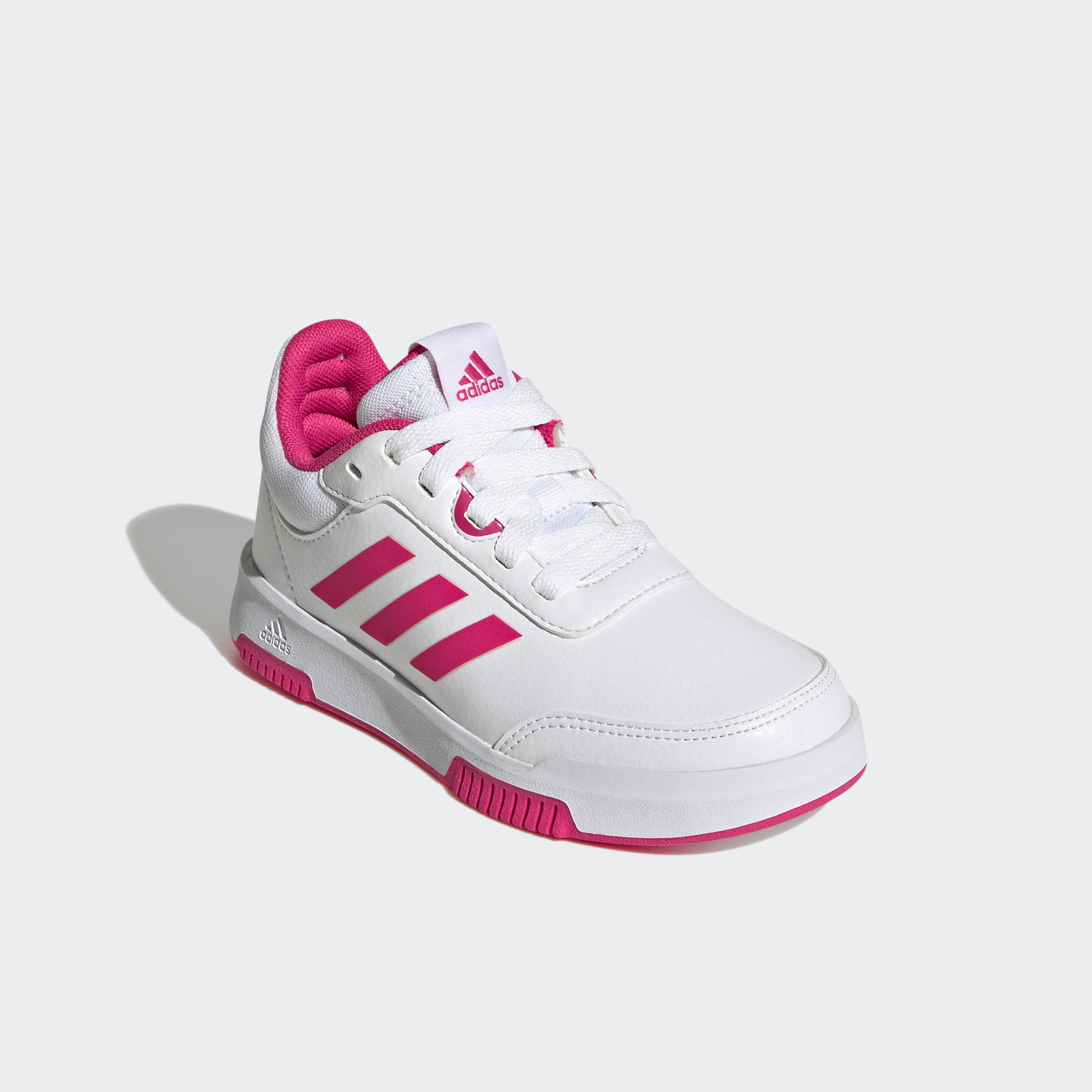 حذاء الجري تيناسور الرياضي للتدريب برباط من أديداس كيدز GW6422|OE-girls-shoes-sneakers-image-1