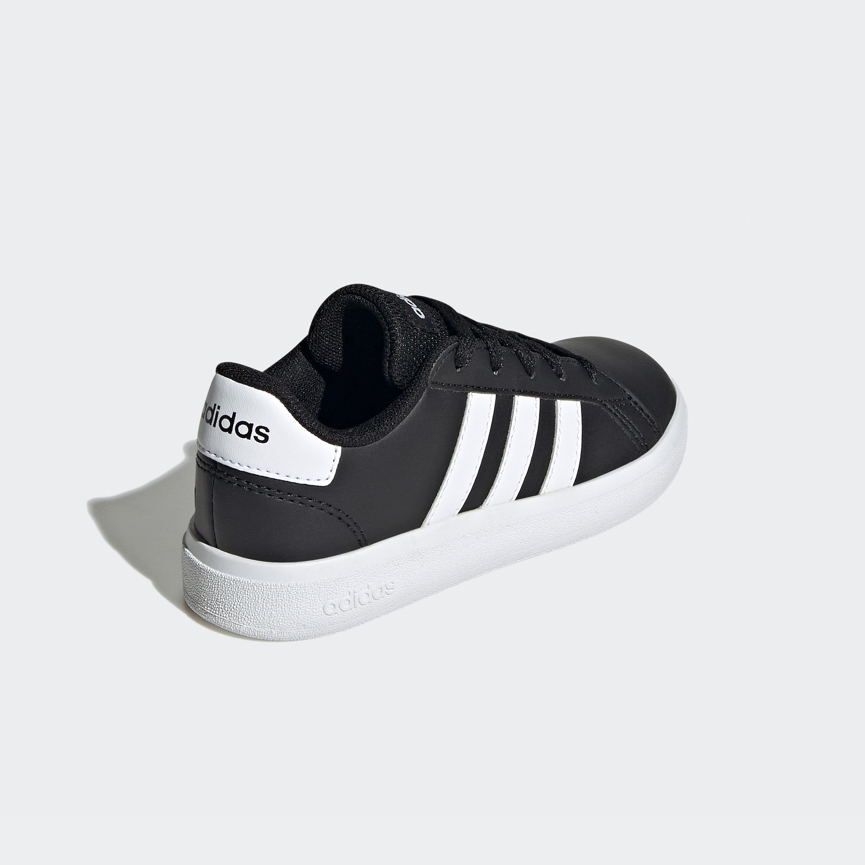 حذاء رياضي جراند كورت لايف ستايل برباط من اديداس كيدز  FZ6158|OE-boys-shoes-schoolshoes-image-6