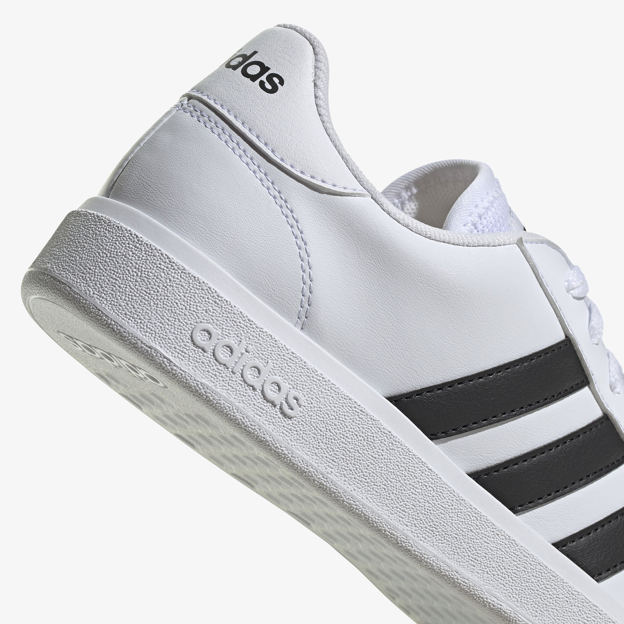 حذاء سنيكرز جراند كورت بيز 2.0 برباط للنساء من أديداس - GW9261-women-shoes-sneakers-image-6