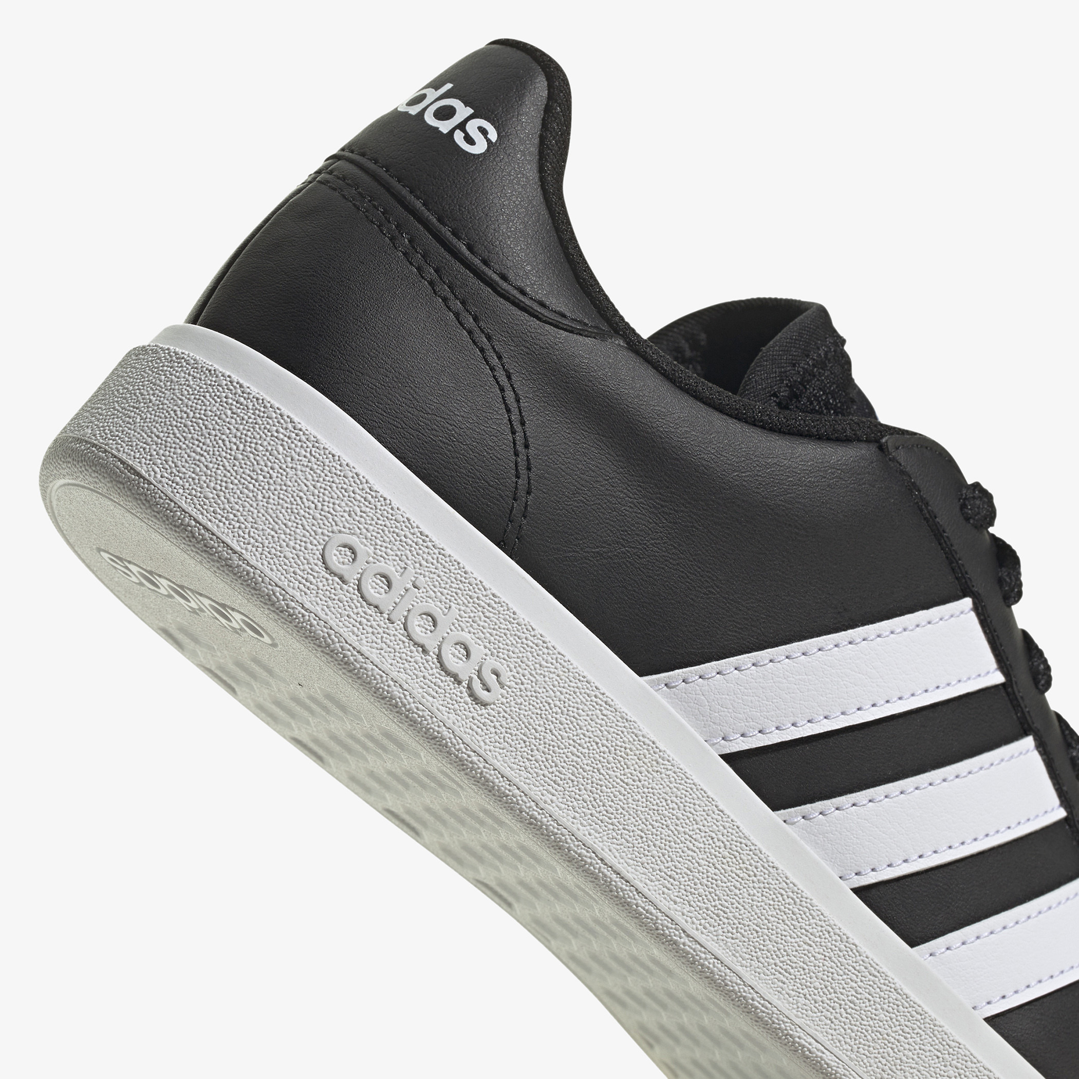 حذاء سنيكرز برباط إغلاق للنساء من أديداس - GRAND COURT BASE 2.0-women-shoes-sneakers-image-6