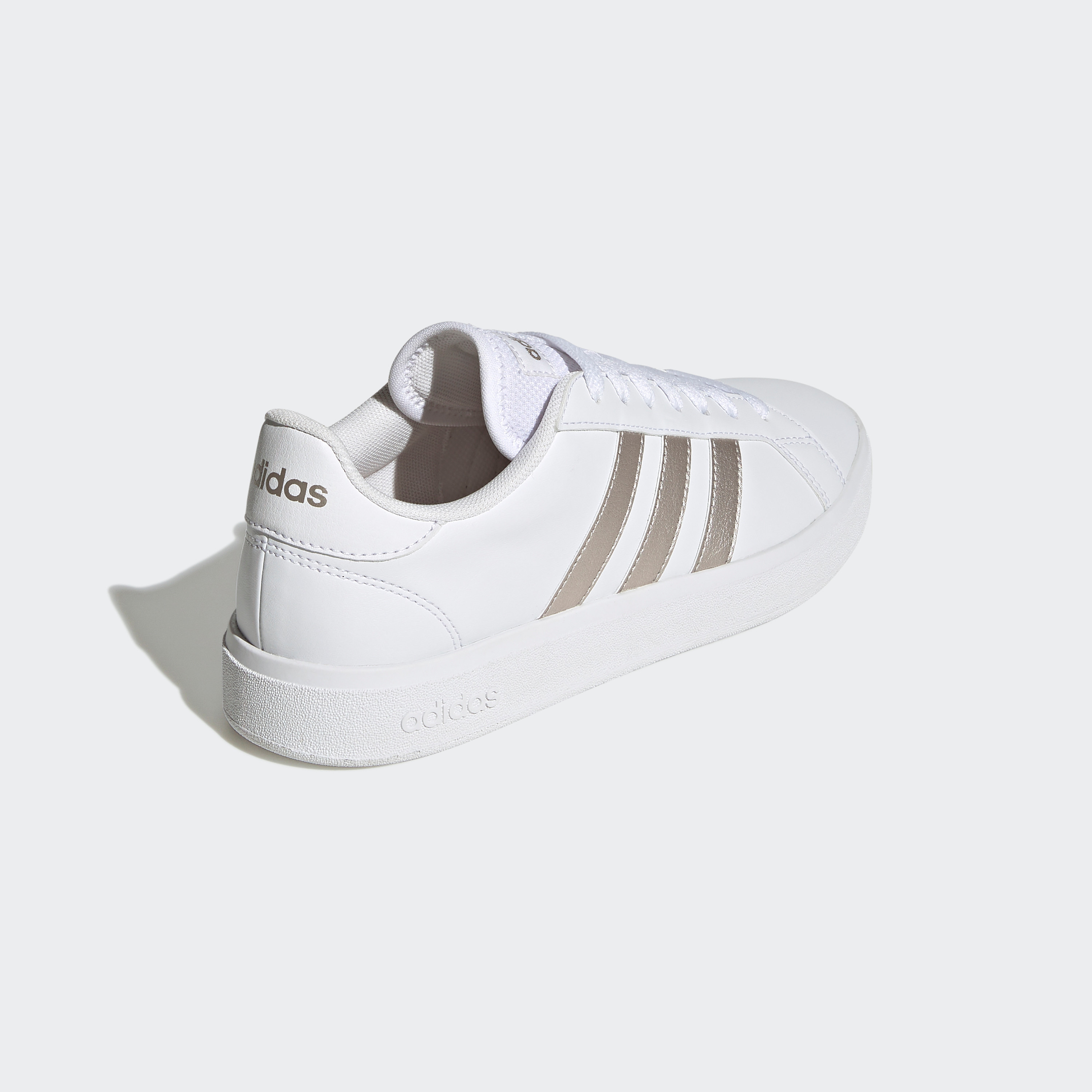 حذاء رياضي للنساء جراند كورت تي دي لايف ستايل كورت من اديداس | او اي-sports-women-shoes-image-6