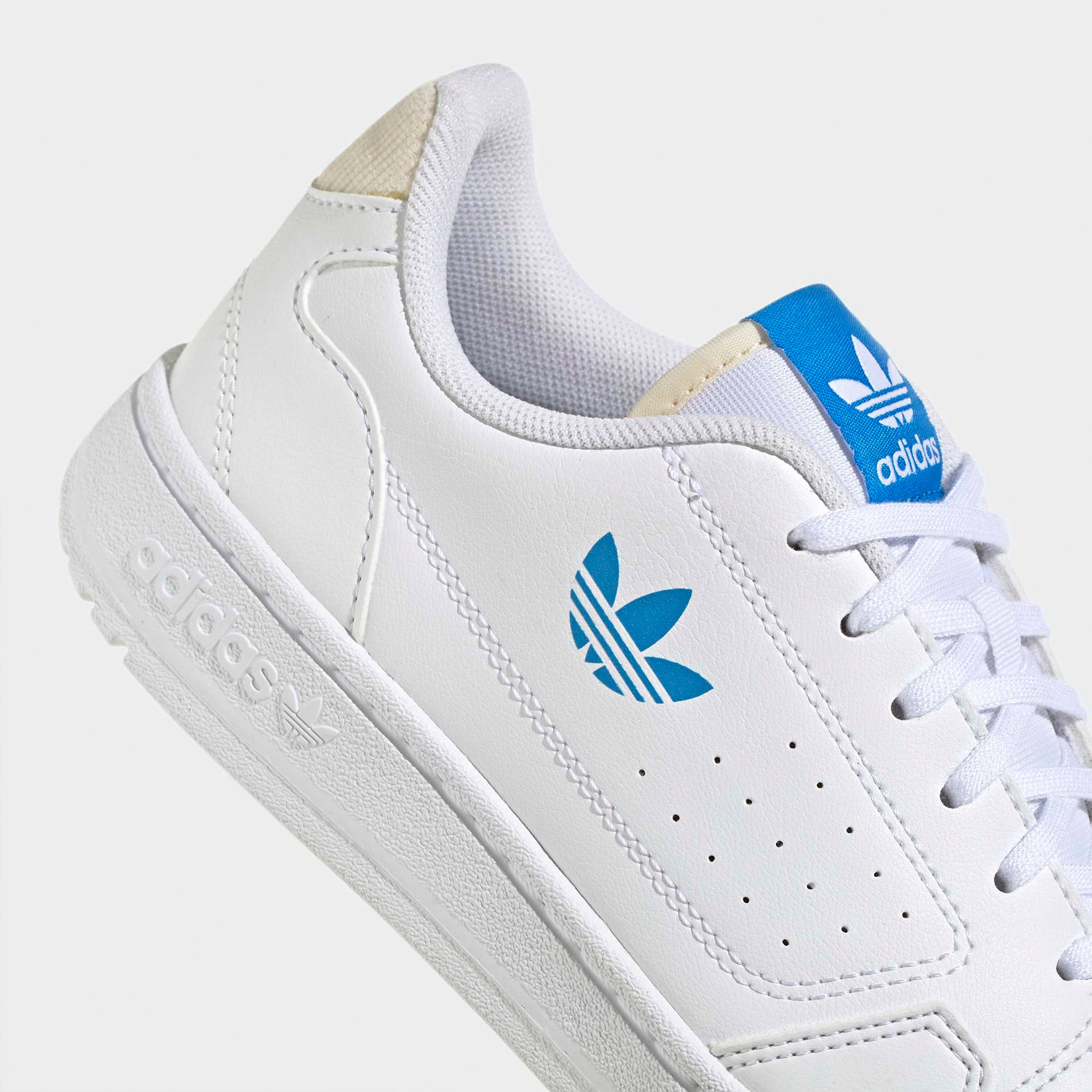 حذاء سنيكرز إن واي 90 طول الكاحل برباط للأولاد من أديداس-sports-boys-shoes-image-5