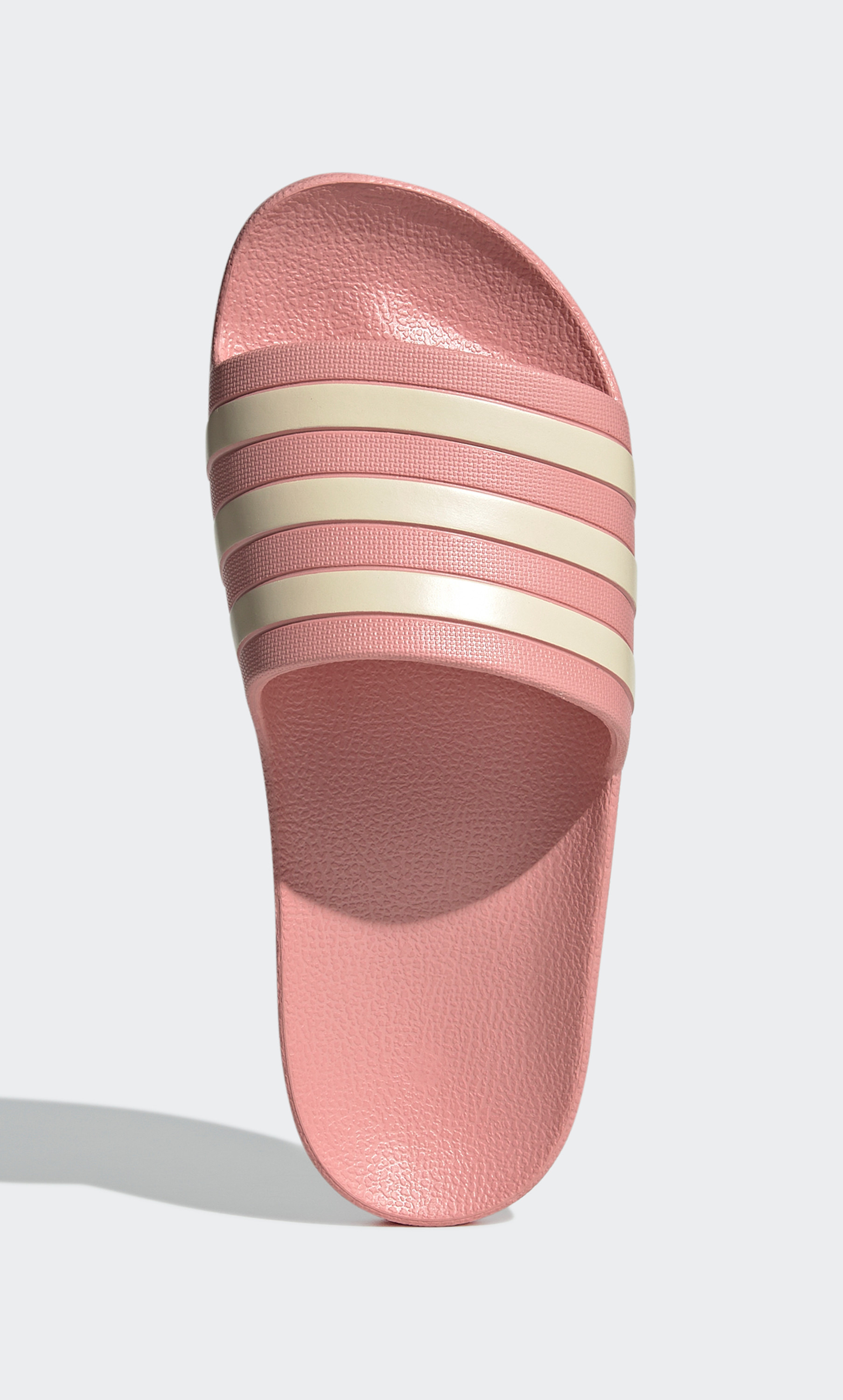 سلايدر من أديداس أديليت أكوا للنساء GZ5877-women-shoes-flipflopsandslides-image-6