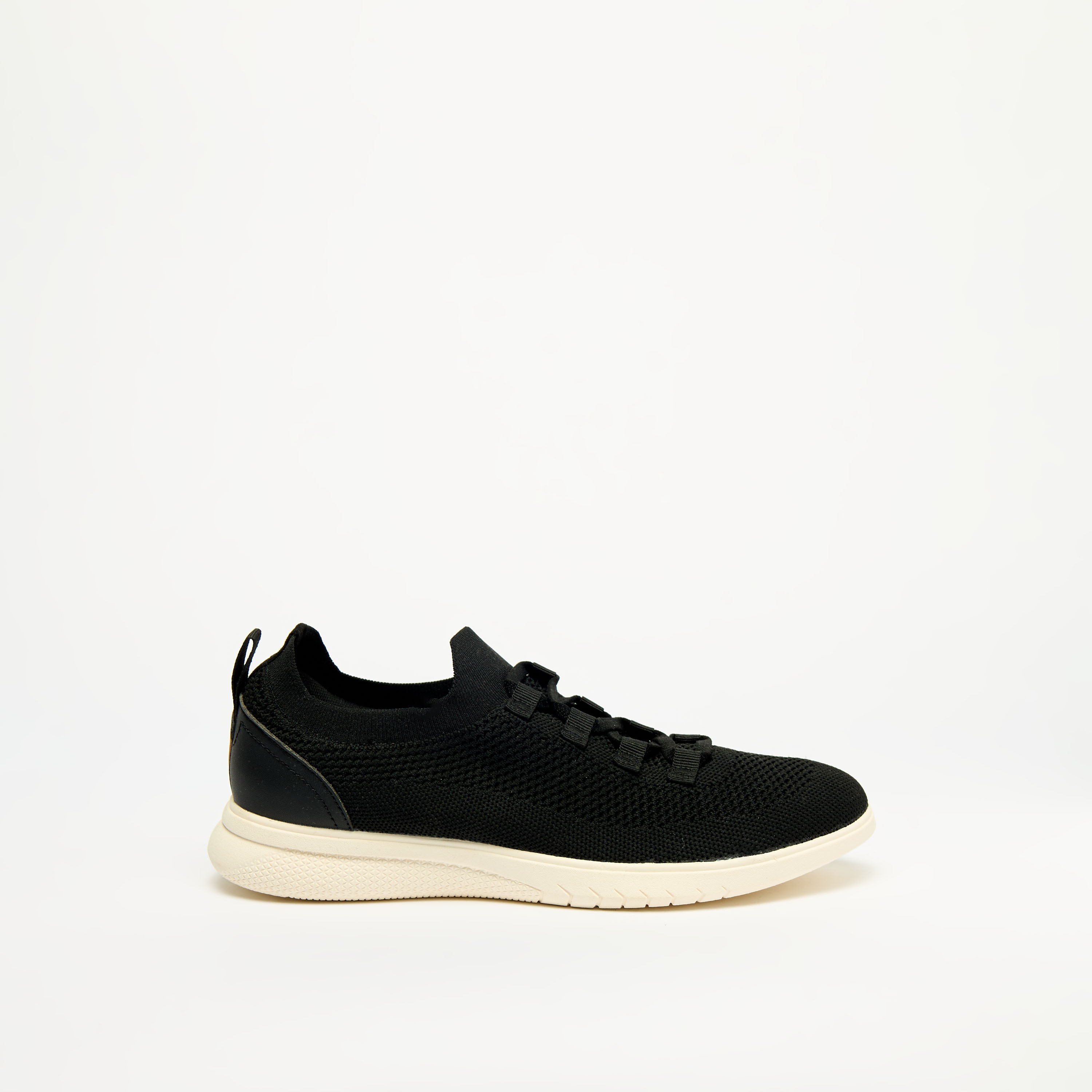 حذاء سنيكرز سهل الارتداء بارز الملمس فلاي نت من لو كونفورت-women-shoes-sneakers-image-3