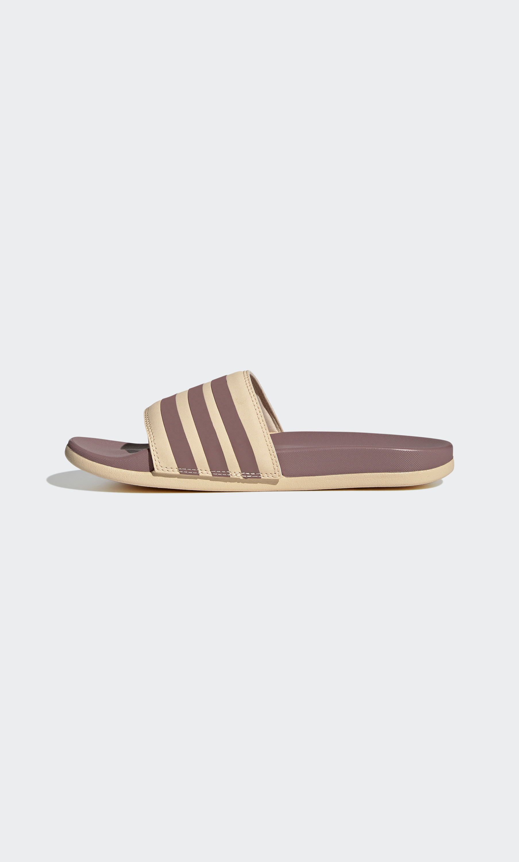 H03621 صنادل اديليت كومفورت سلايد للنساء من اديداس-women-shoes-flipflopsandslides-image-3