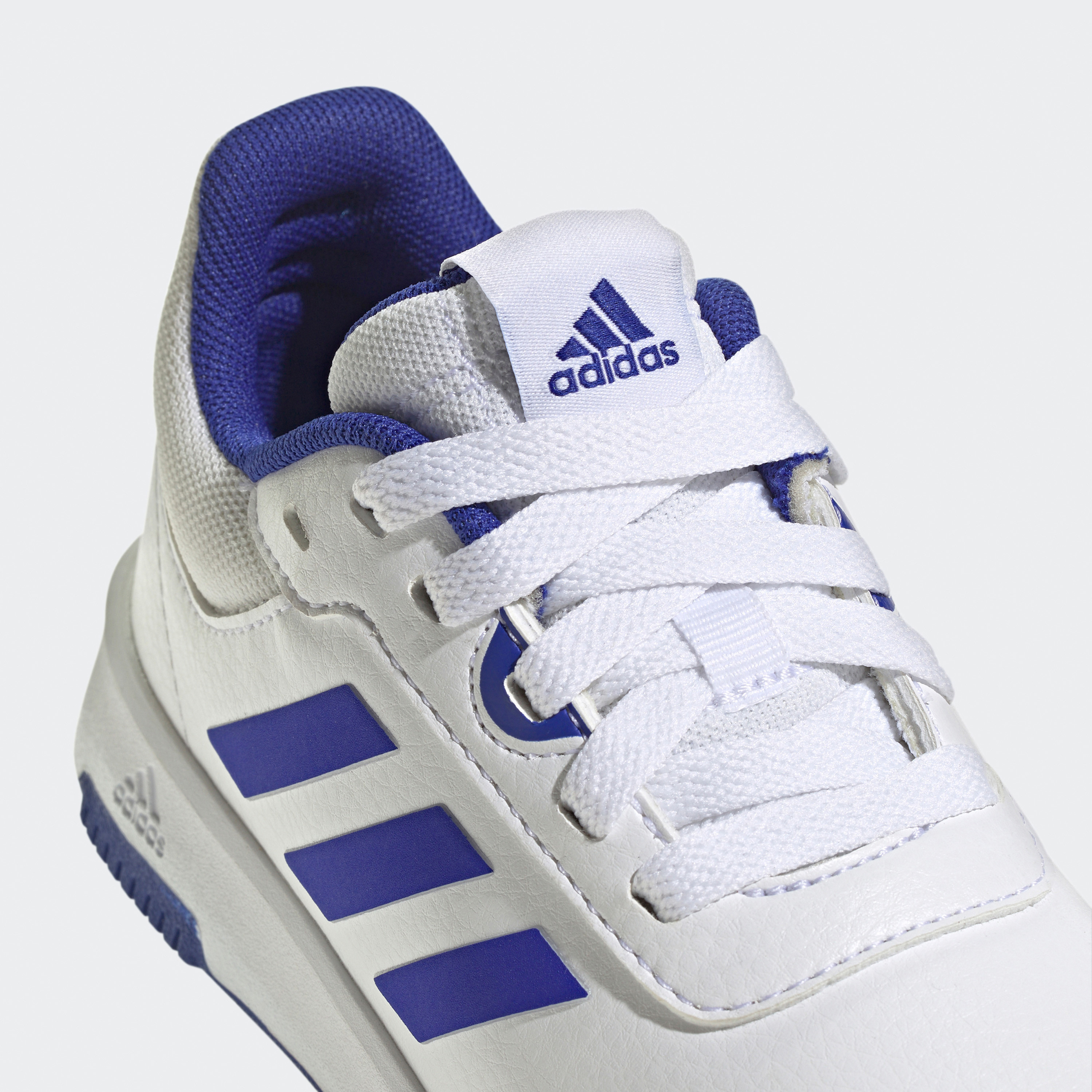 حذاء جري خفيف الوزن برباط تيناصور سبورت 2.0 للأولاد من أديداس-sports-boys-shoes-image-7