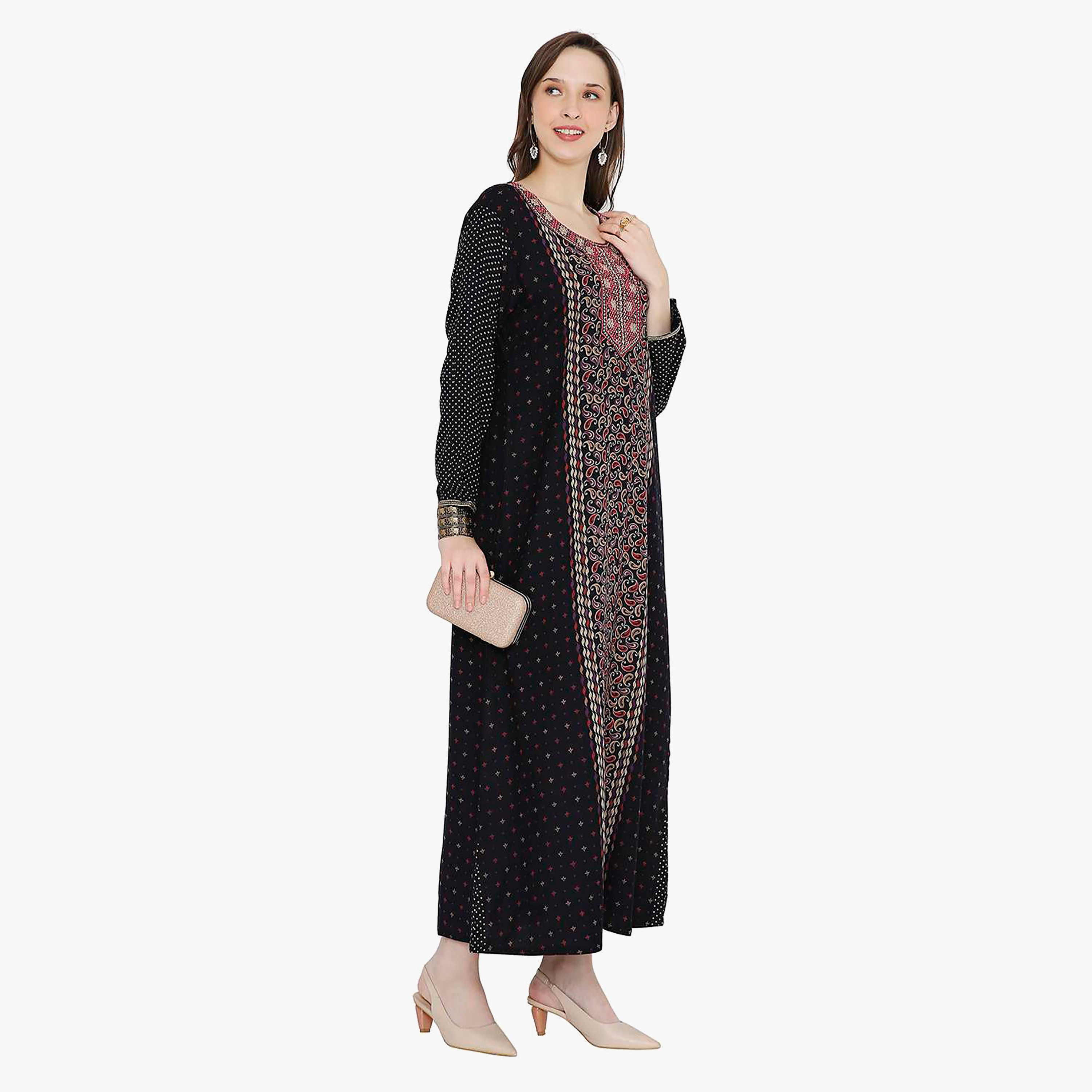 جلابية نسائية بطبعة بيزلي مطرزة بعقدة على الرقبة من هانا آند سارة-women-arabicclothing-jalabiyas-image-3