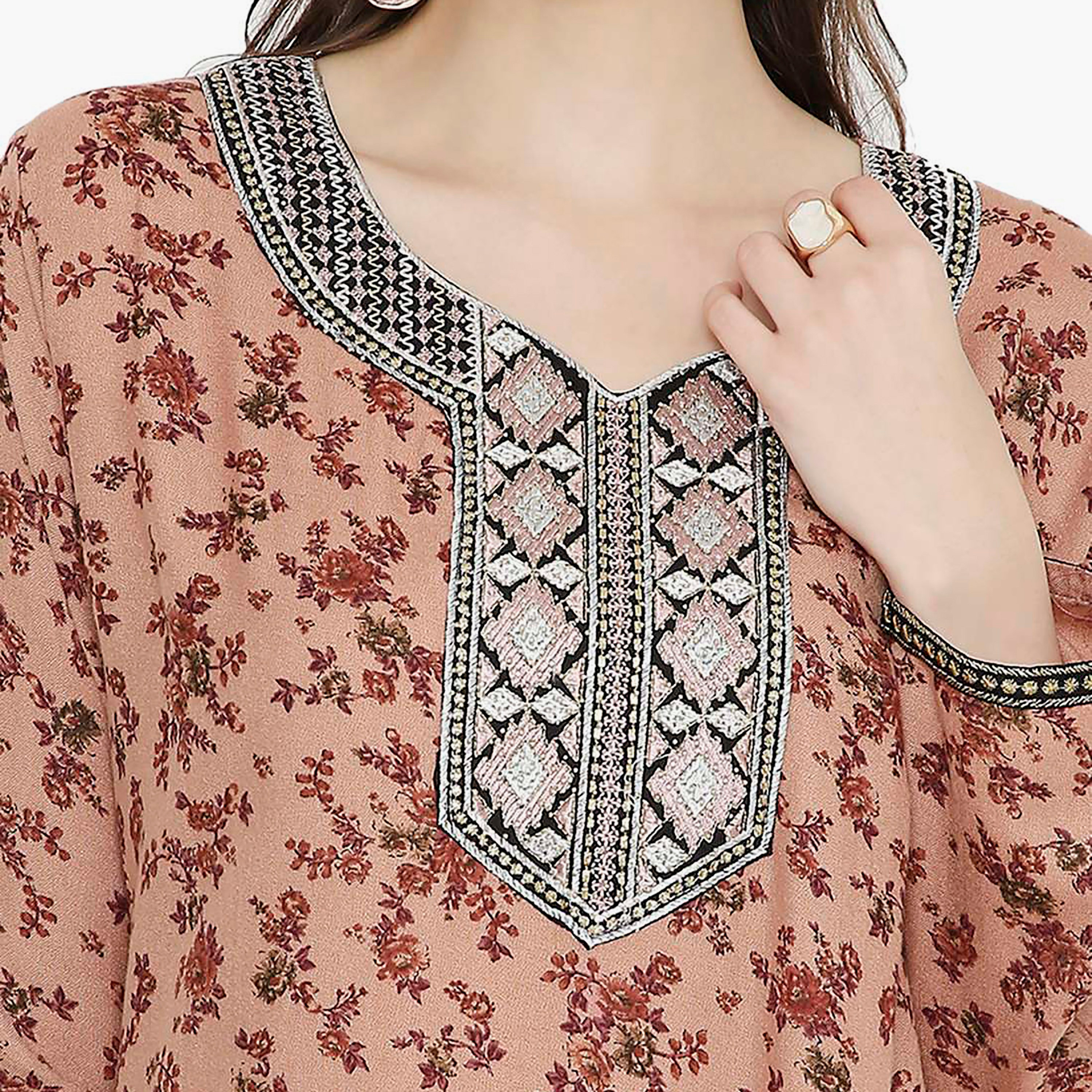جلابية نسائية مطرزة بالزهور وعقدة عنق من هانا آند سارة-women-arabicclothing-jalabiyas-image-12