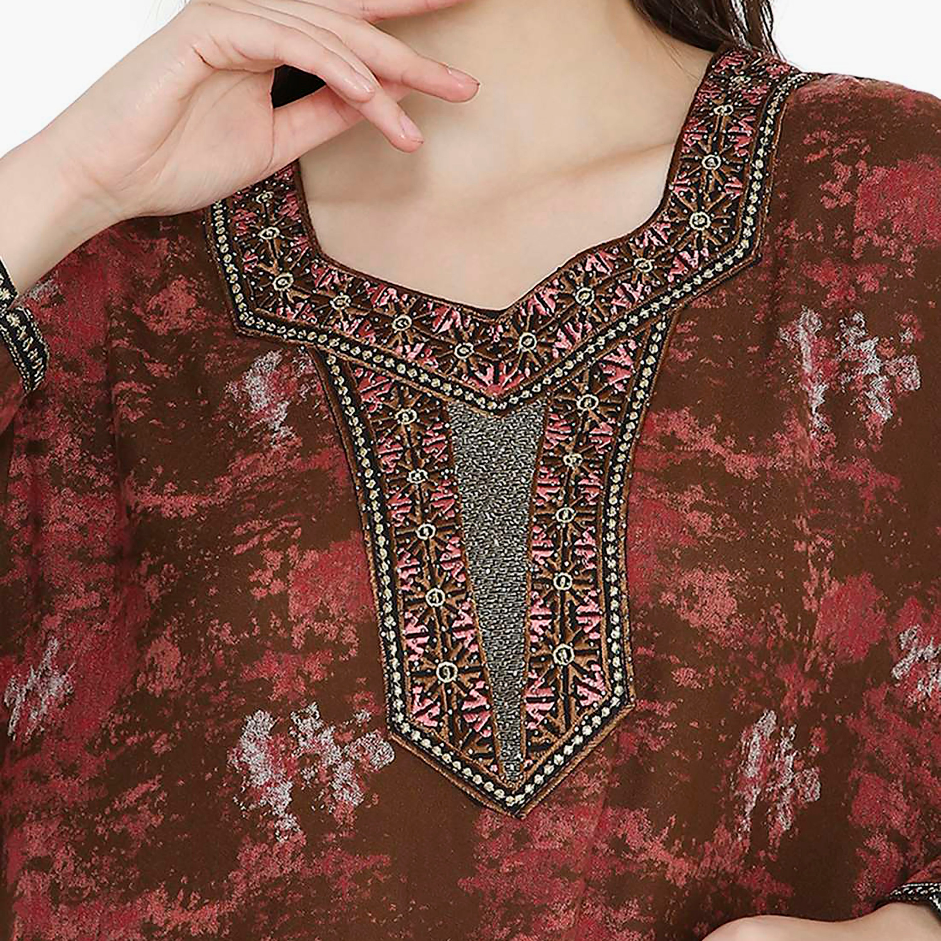 جلابية نسائية مطرزة بعقدة عنق من هانا آند سارة-women-arabicclothing-jalabiyas-image-7