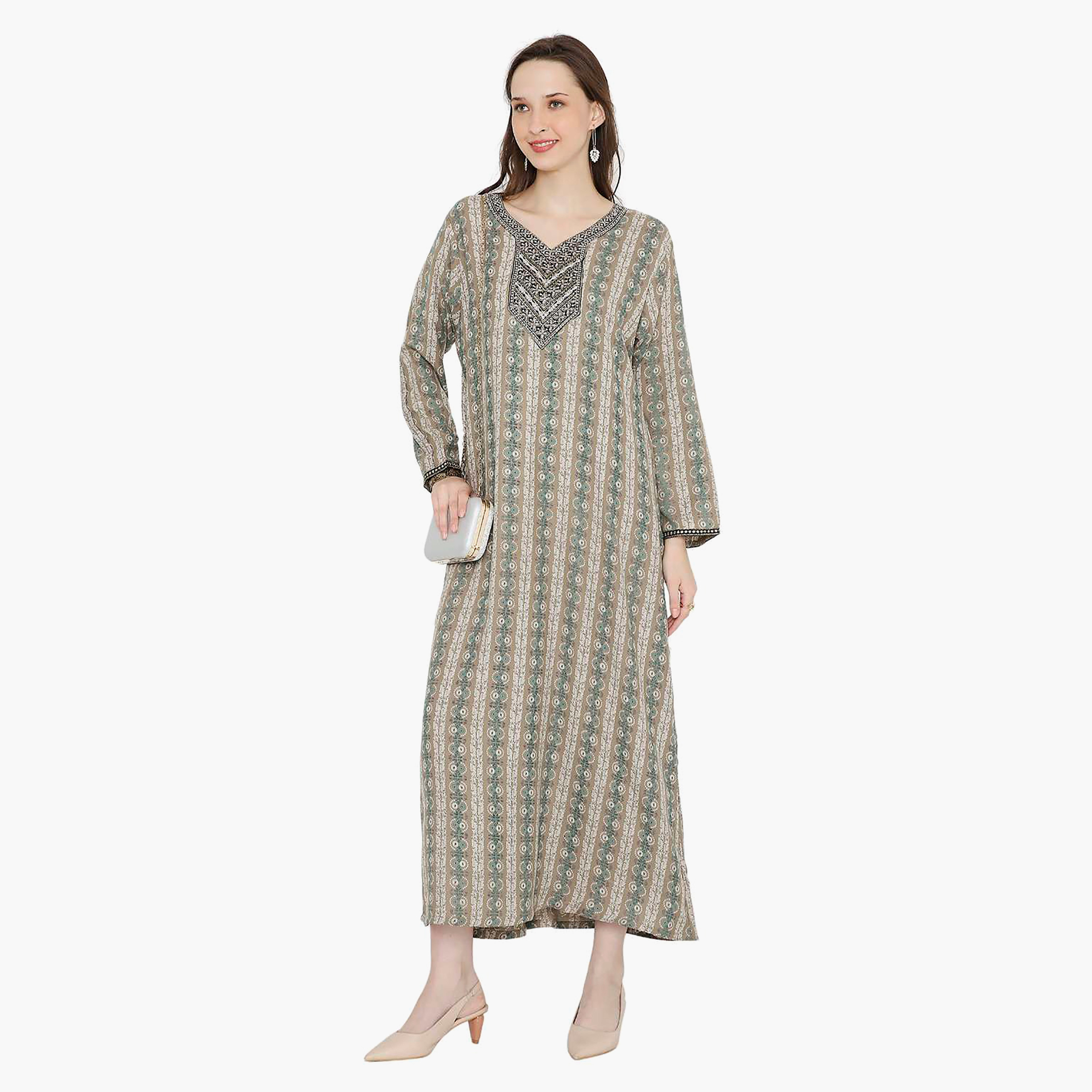 جلابية نسائية مطرزة بعقدة عنق من هانا آند سارة-women-arabicclothing-jalabiyas-image-3