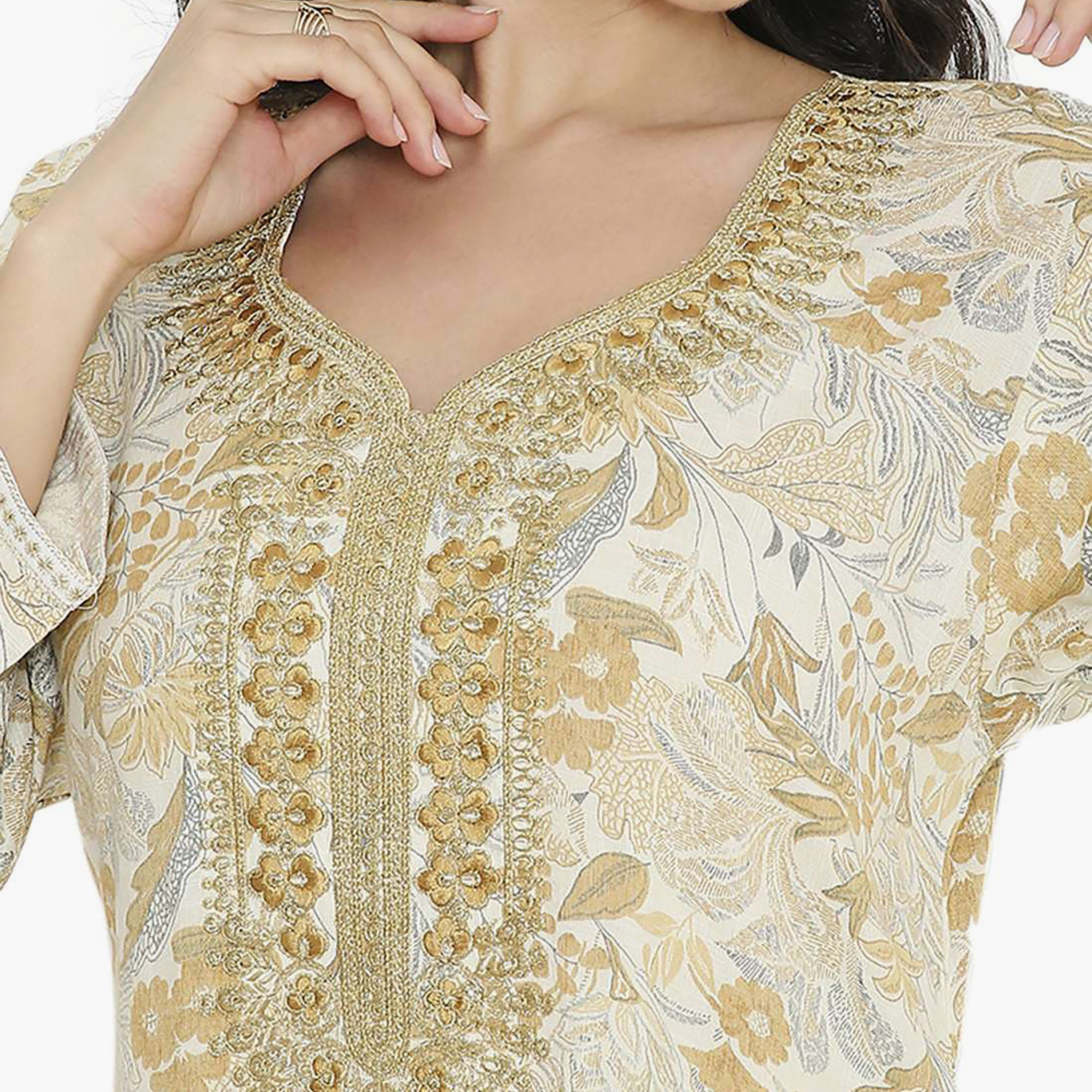 جلابية نسائية مطرزة بعقدة عنق من هانا آند سارة-women-arabicclothing-jalabiyas-image-2