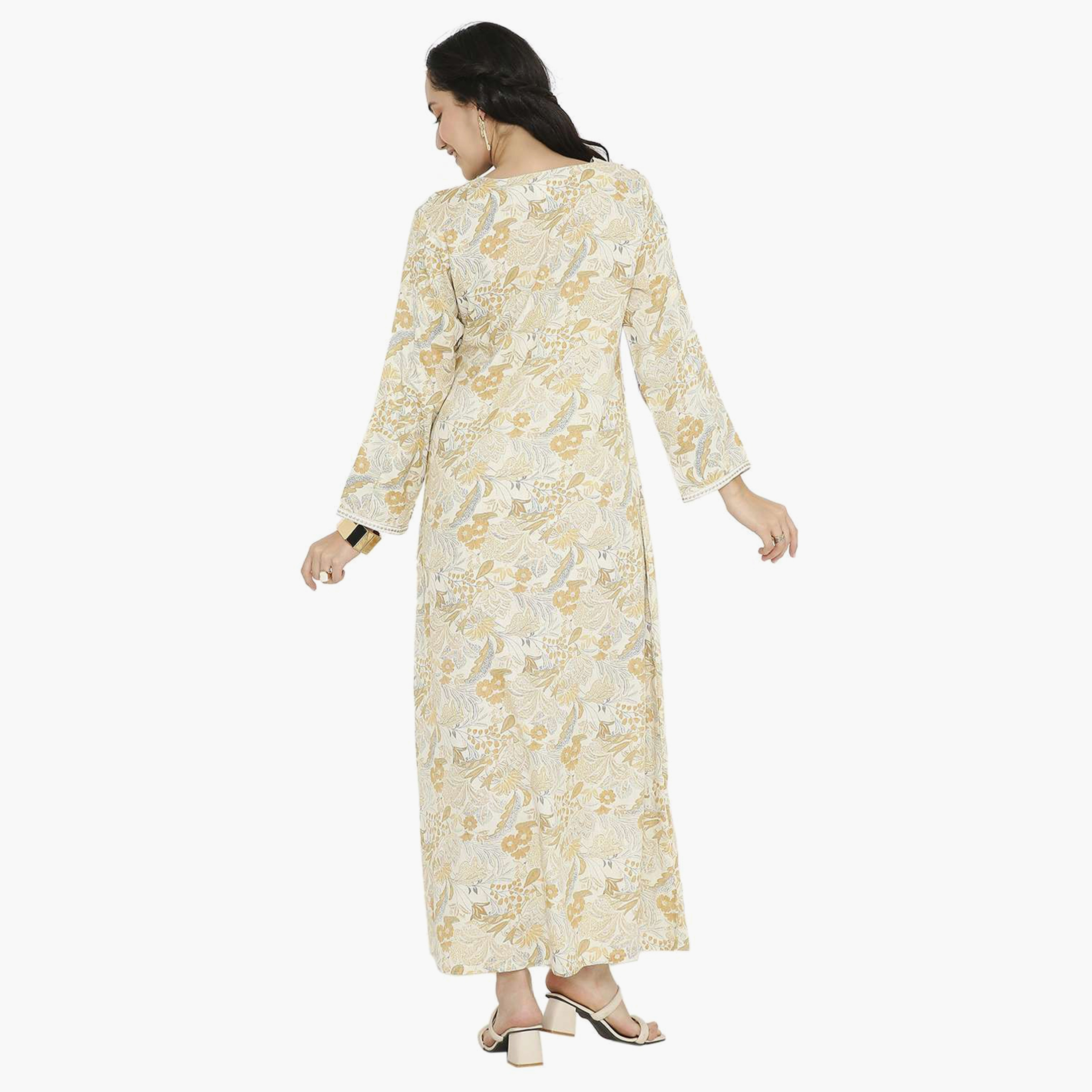 جلابية نسائية مطرزة بعقدة عنق من هانا آند سارة-women-arabicclothing-jalabiyas-image-5