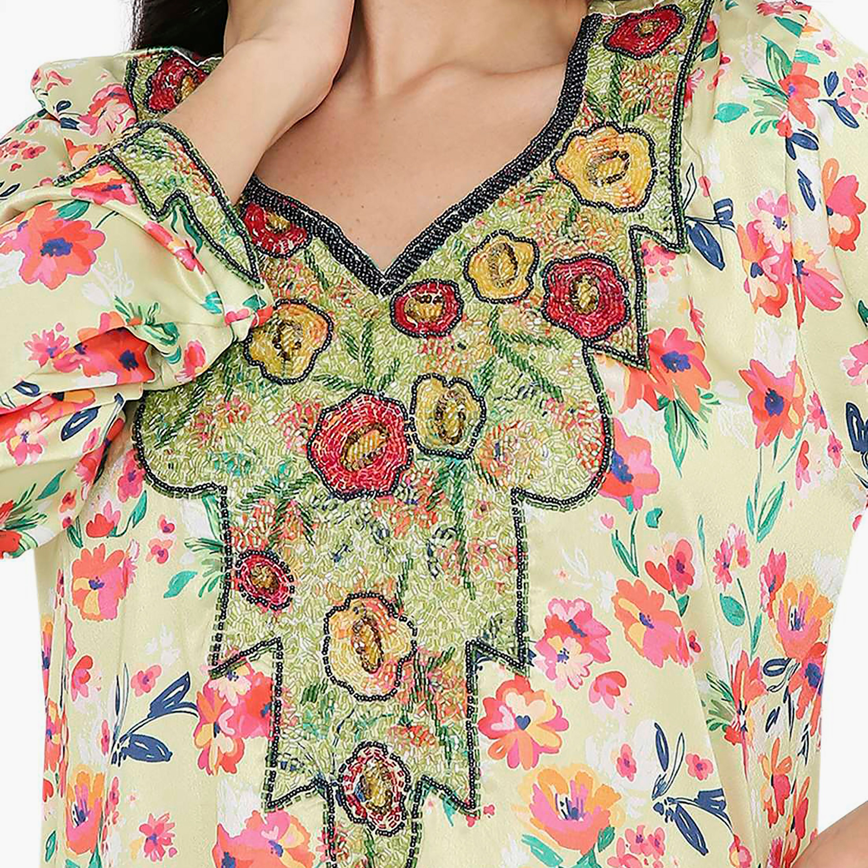 مخور سهرة نسائي مزين بالزهور ومزين بالخرز وتفاصيل عقدة عند الرقبة من هانا آند سارة-women-arabicclothing-jalabiyas-image-7