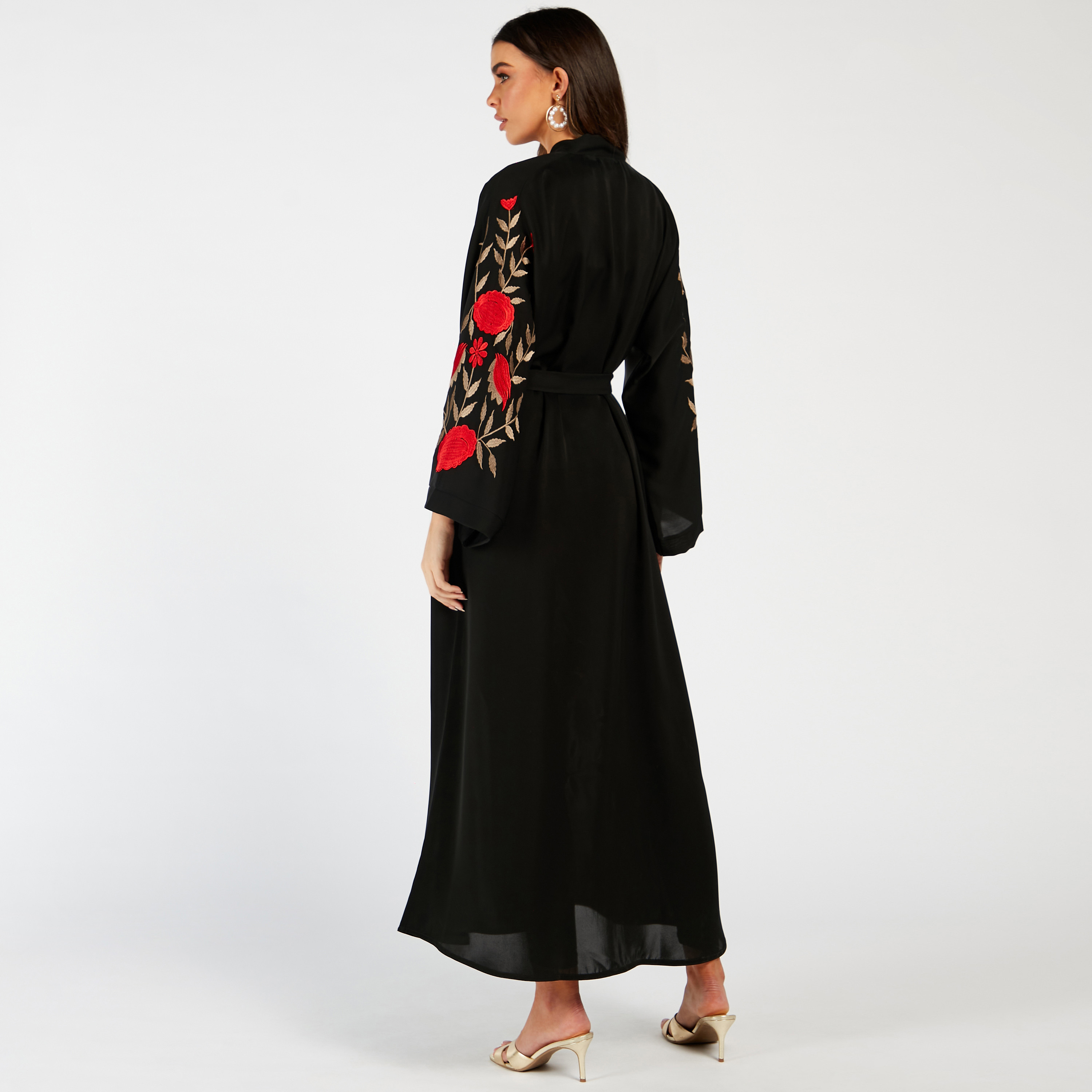 Nukhbaa Embroidered Abaya and Hijab Set-women-arabicclothing-abayas-image-5