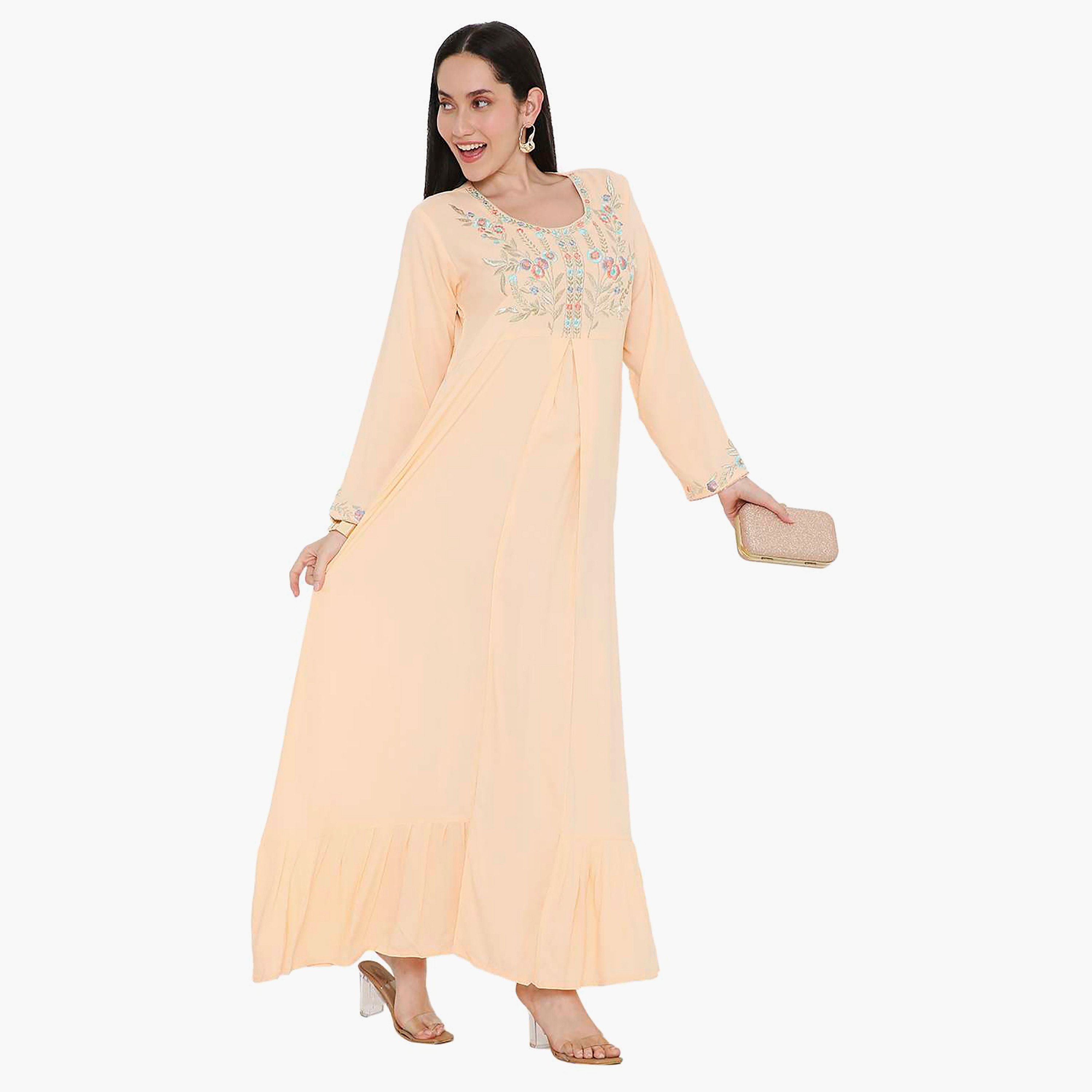 جلابية نسائية مطرزة بفتحة رقبة دائرية مع تفاصيل مطوية من هانا آند سارة-women-arabicclothing-jalabiyas-image-3