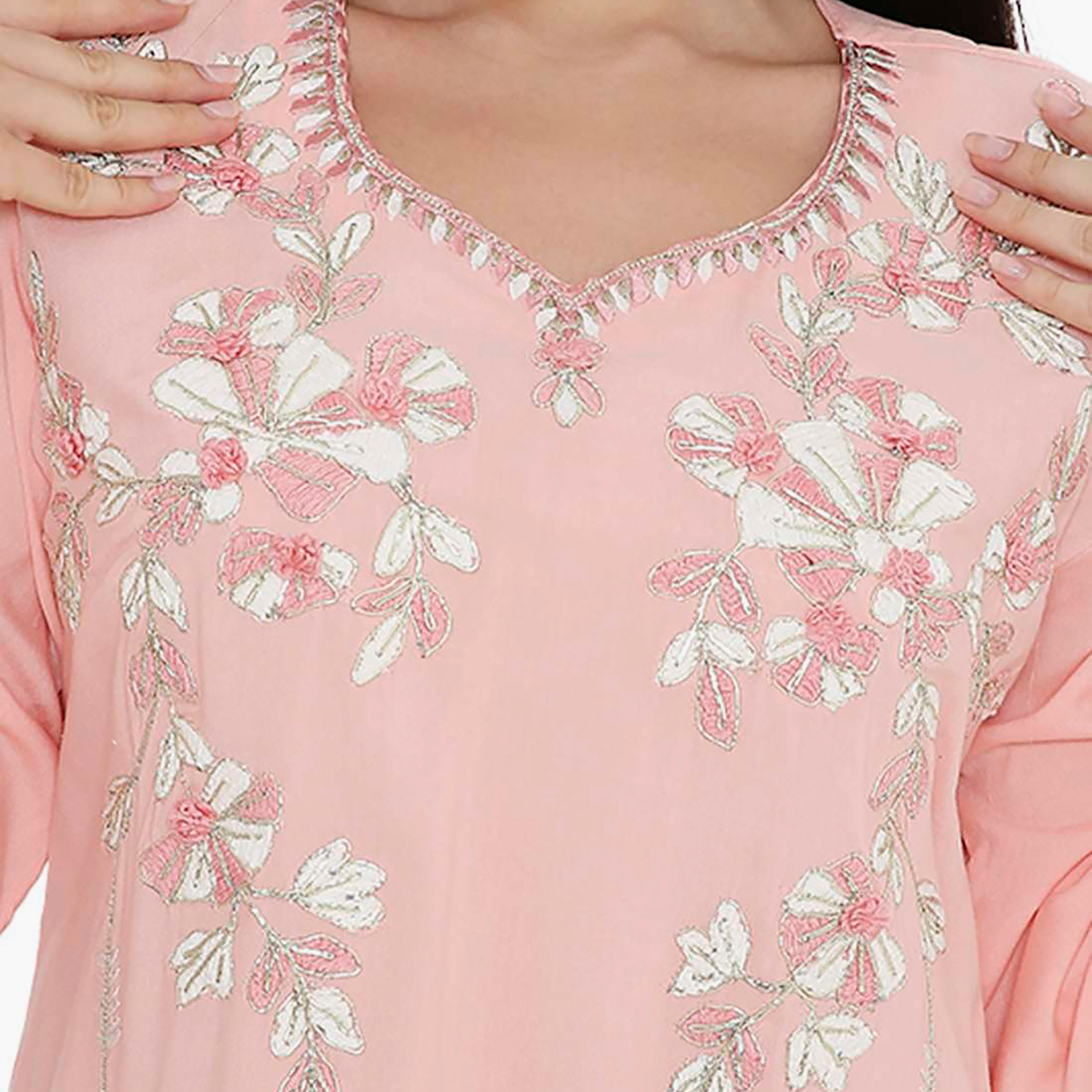 جلابية نسائية بأكمام مطوية بتصميم مطرز من هانا آند سارة-women-arabicclothing-jalabiyas-image-7