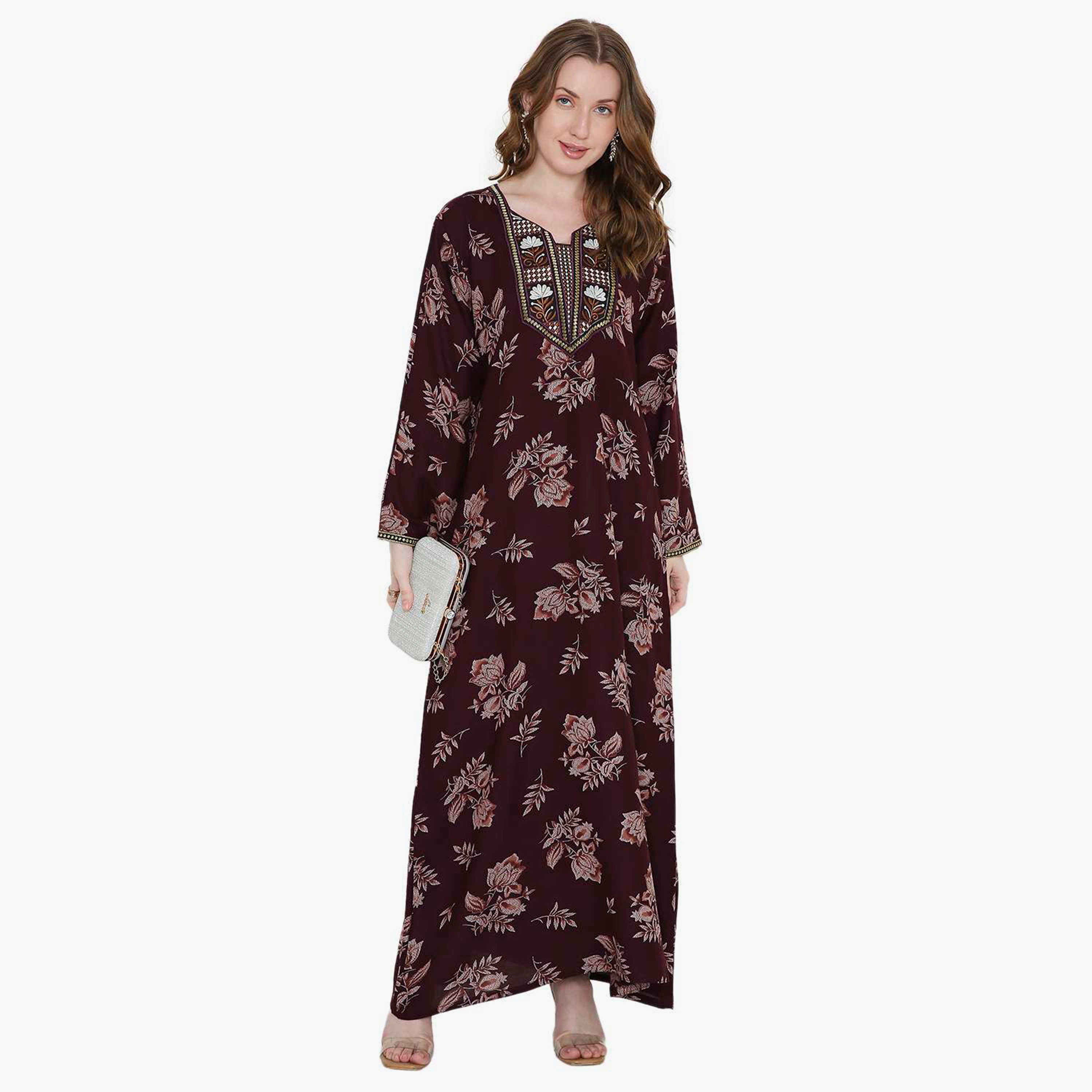جلابية نسائية بطبعة زهور باللون العنابي وتصميم نير مطرز على الرقبة من هانا اند سارة-women-arabicclothing-jalabiyas-image-1