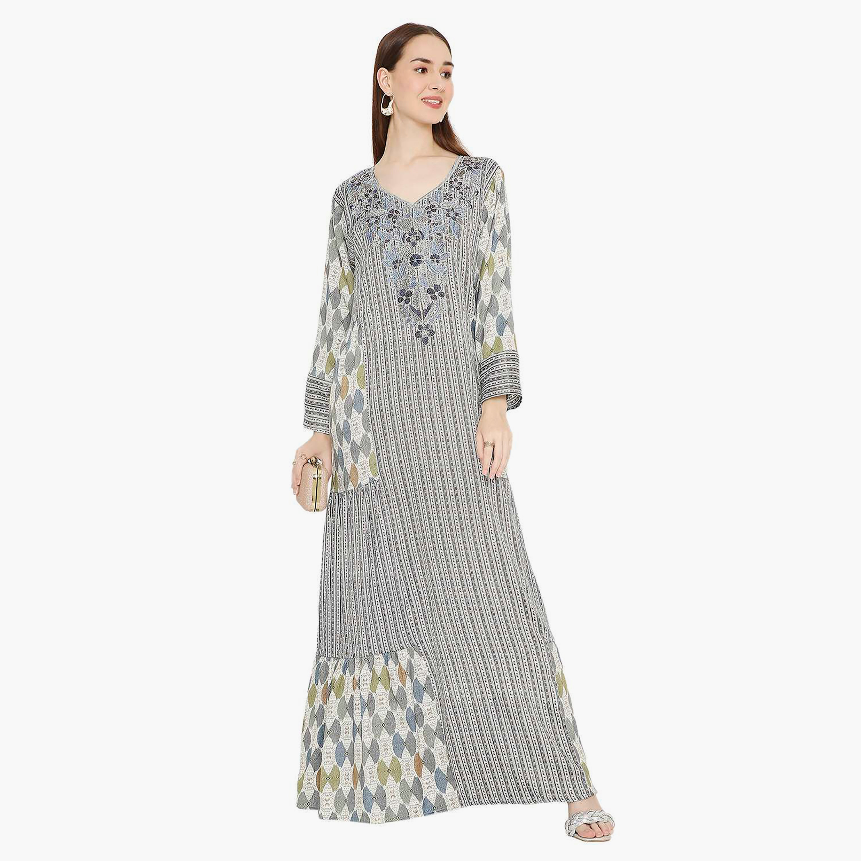 جلابية نسائية بتصميم نير مطبوع ومطرز من هانا اند سارة-women-arabicclothing-jalabiyas-image-1