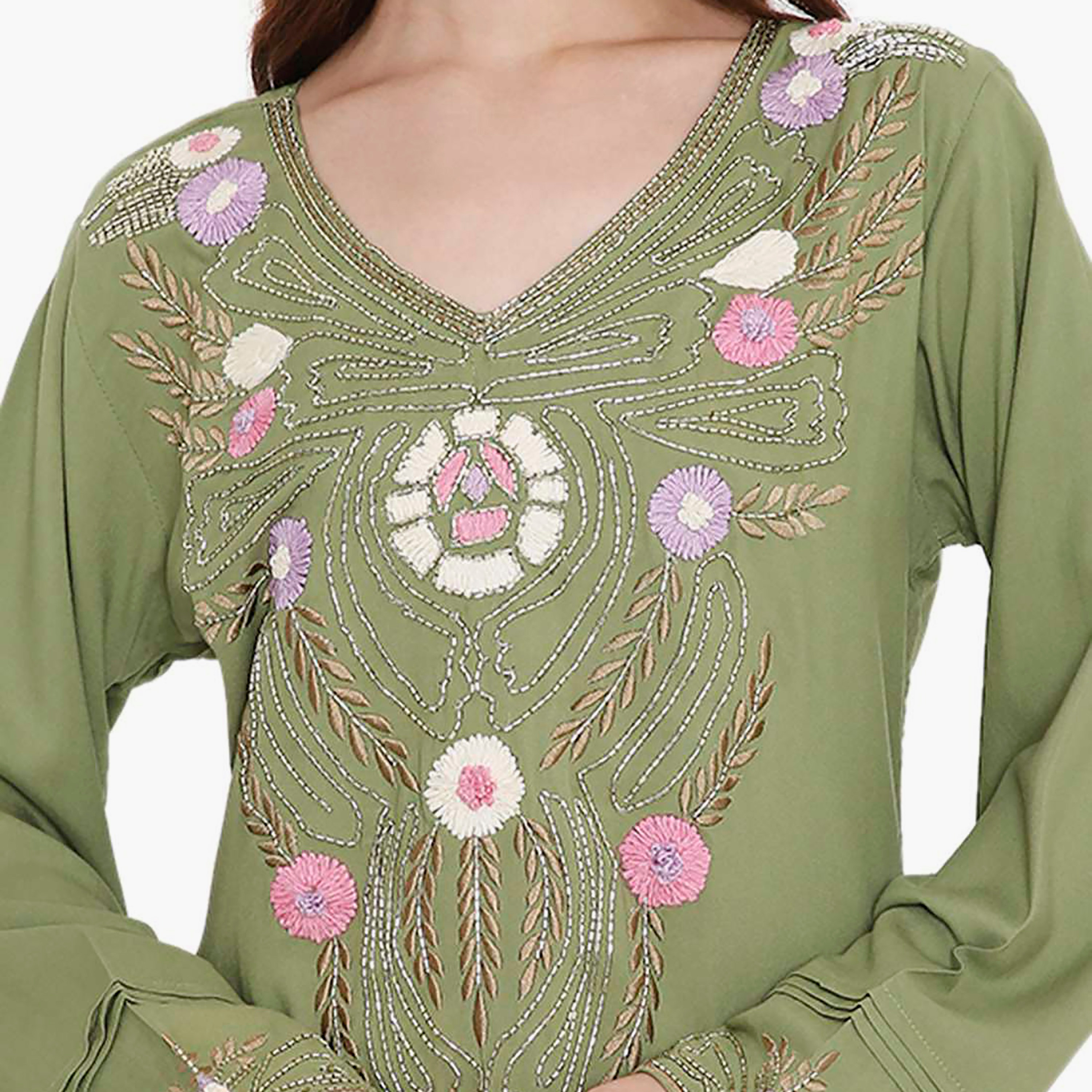 جلابية نسائية باللون الأخضر مطرزة ومزينة بالخرز من هانا اند سارة-women-arabicclothing-jalabiyas-image-2