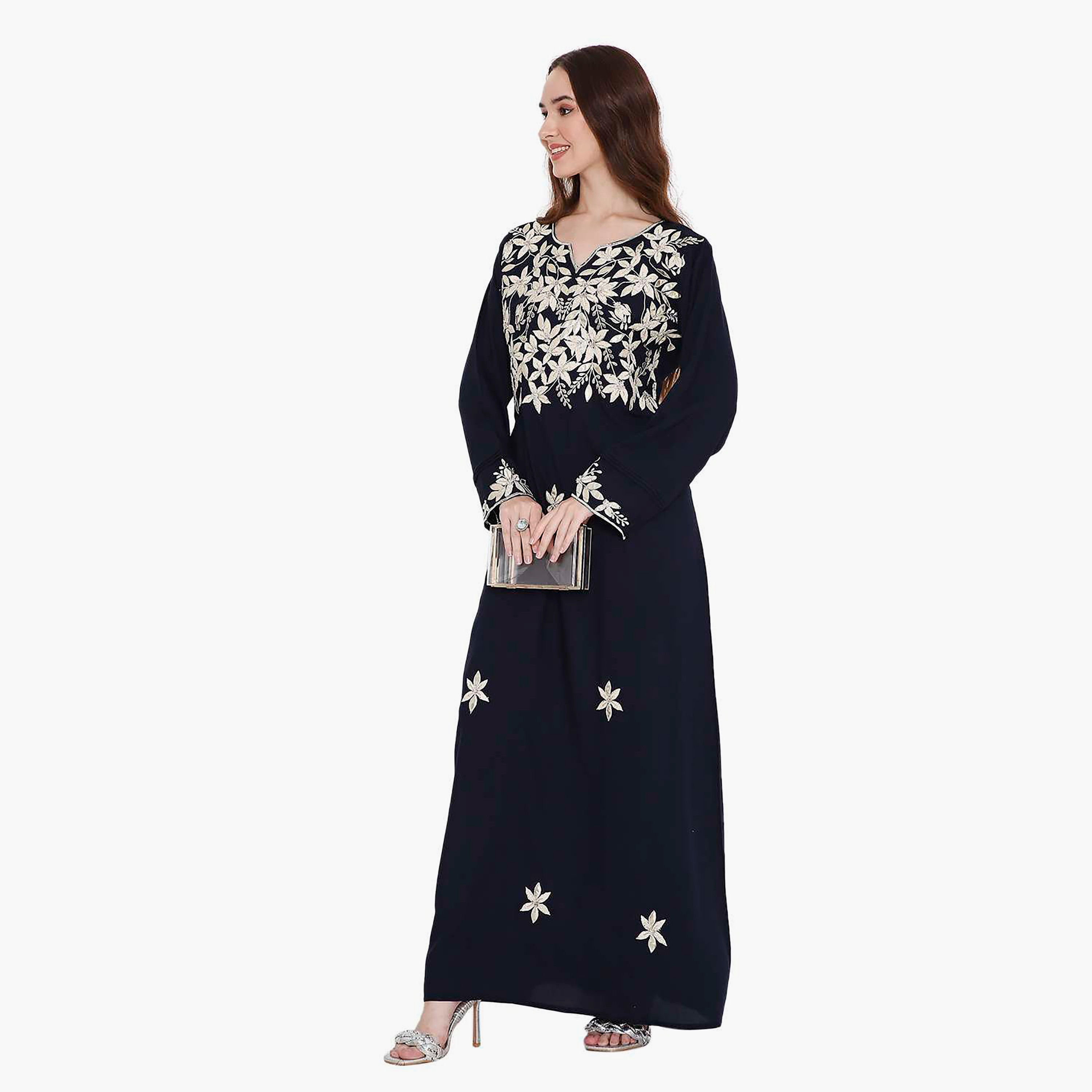 جلابية نسائية مطرزة بالزهور باللون الأزرق الداكن من هانا اند سارة-women-arabicclothing-jalabiyas-image-3