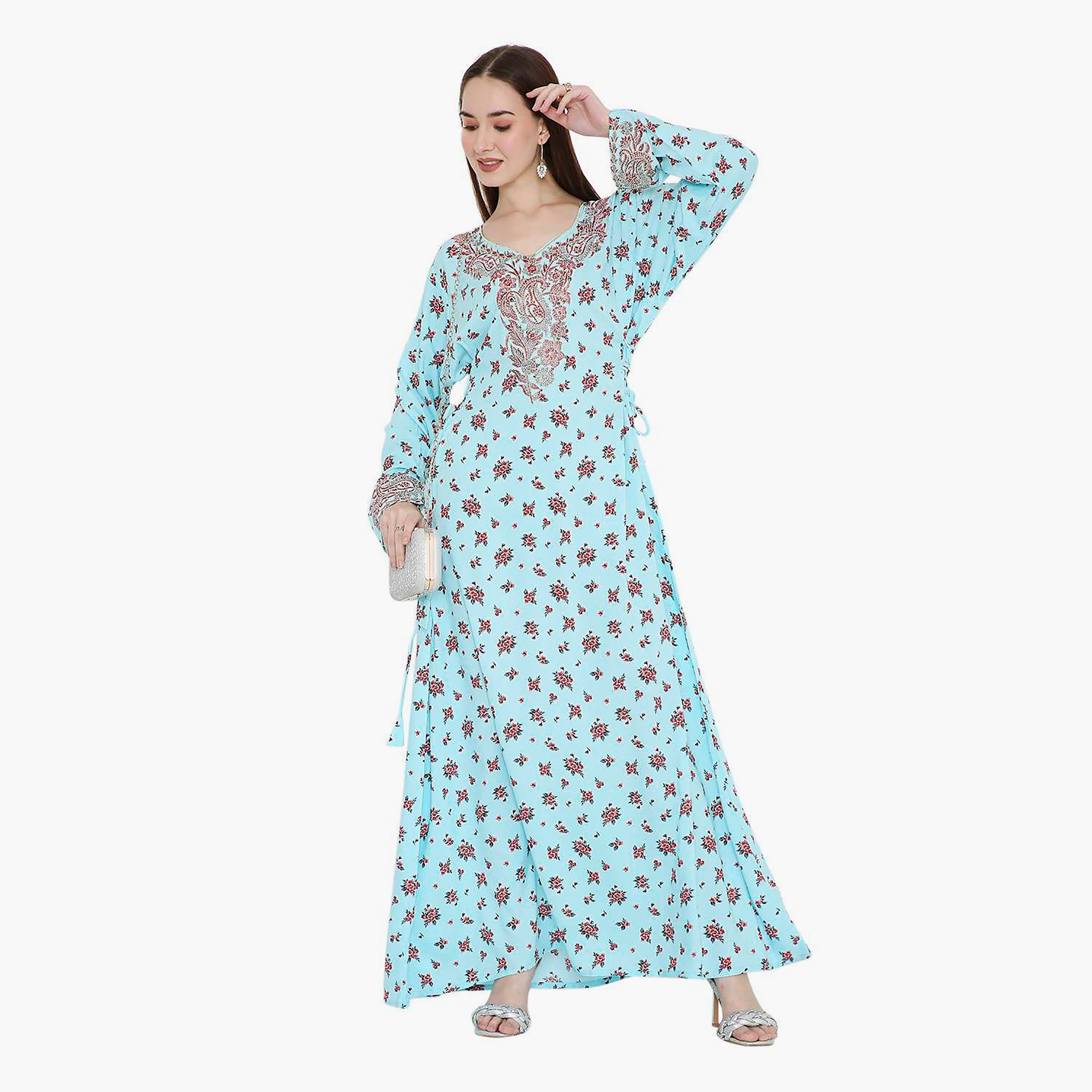 جلابية نسائية بتصميم نير مزخرف ومطرز بالورود من هانا اند سارة-women-arabicclothing-jalabiyas-image-1