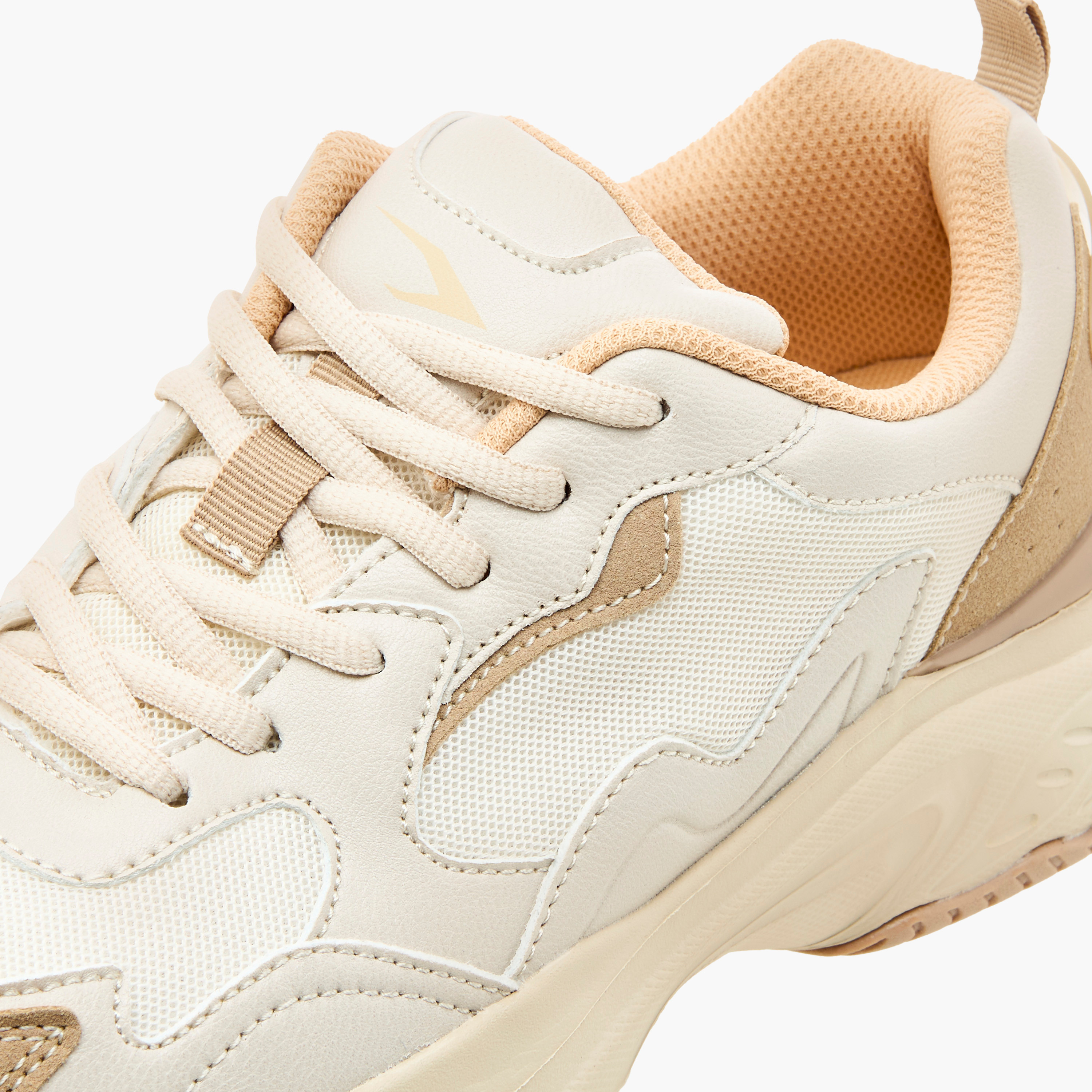حذاء رياضي متعدد التصاميم برباط إغلاق من داش-sports-women-shoes-image-8