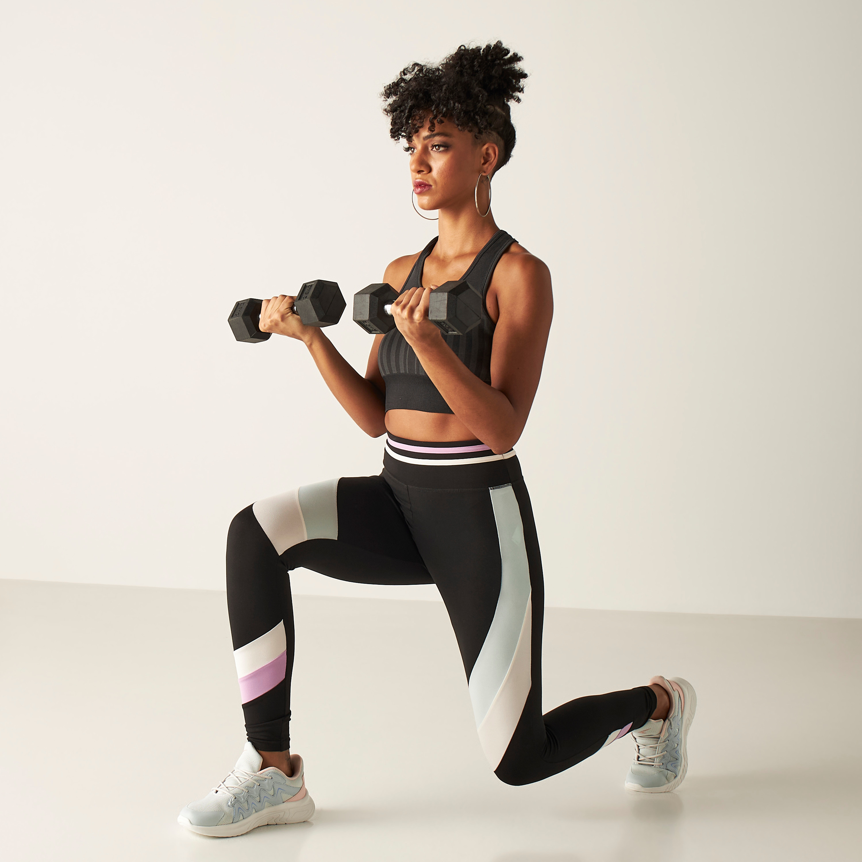حذاء مشي بارز الملمس برباط إغلاق من داش-sports-women-shoes-image-5