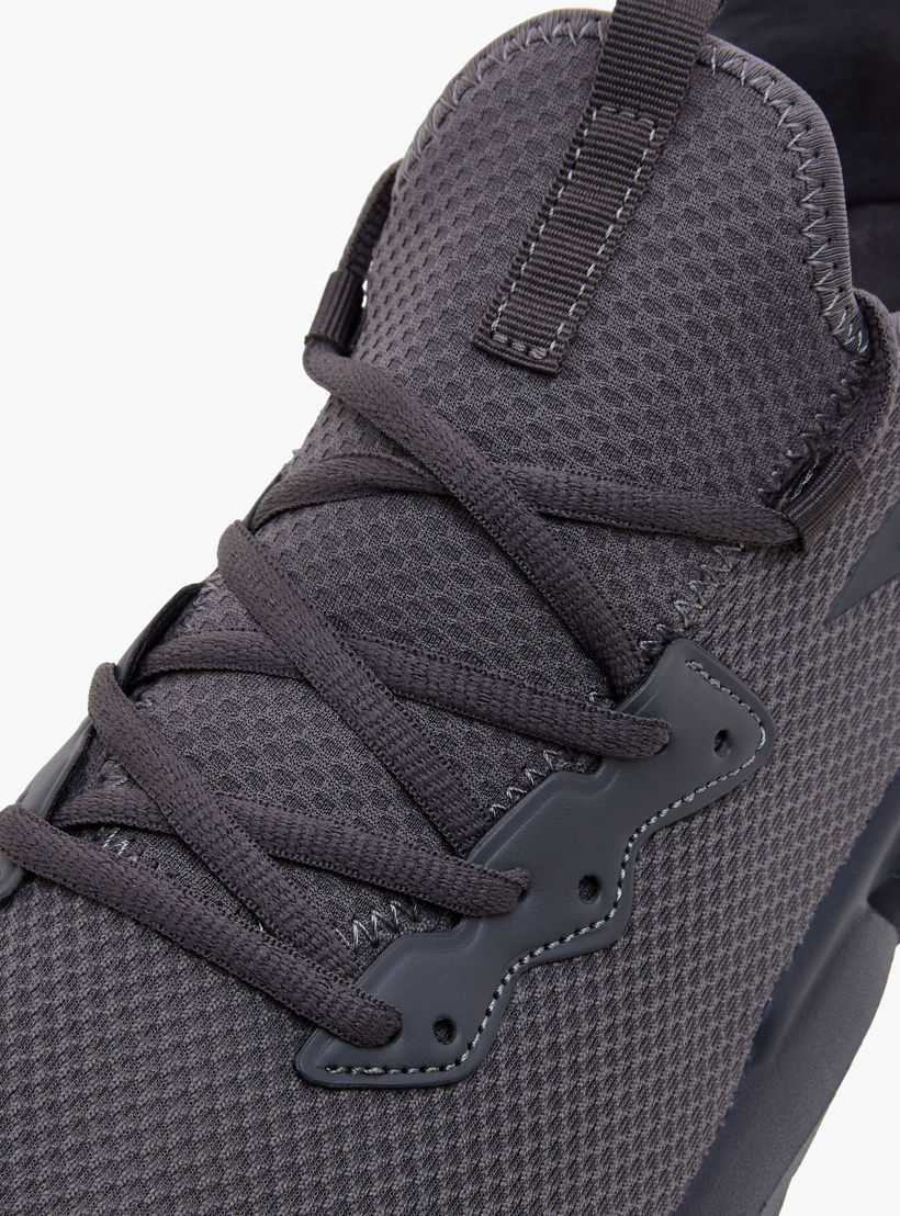 حذاء رياضي متعدد التصاميم برباط إغلاق للرجال من داش-men-shoes-sports-image-5