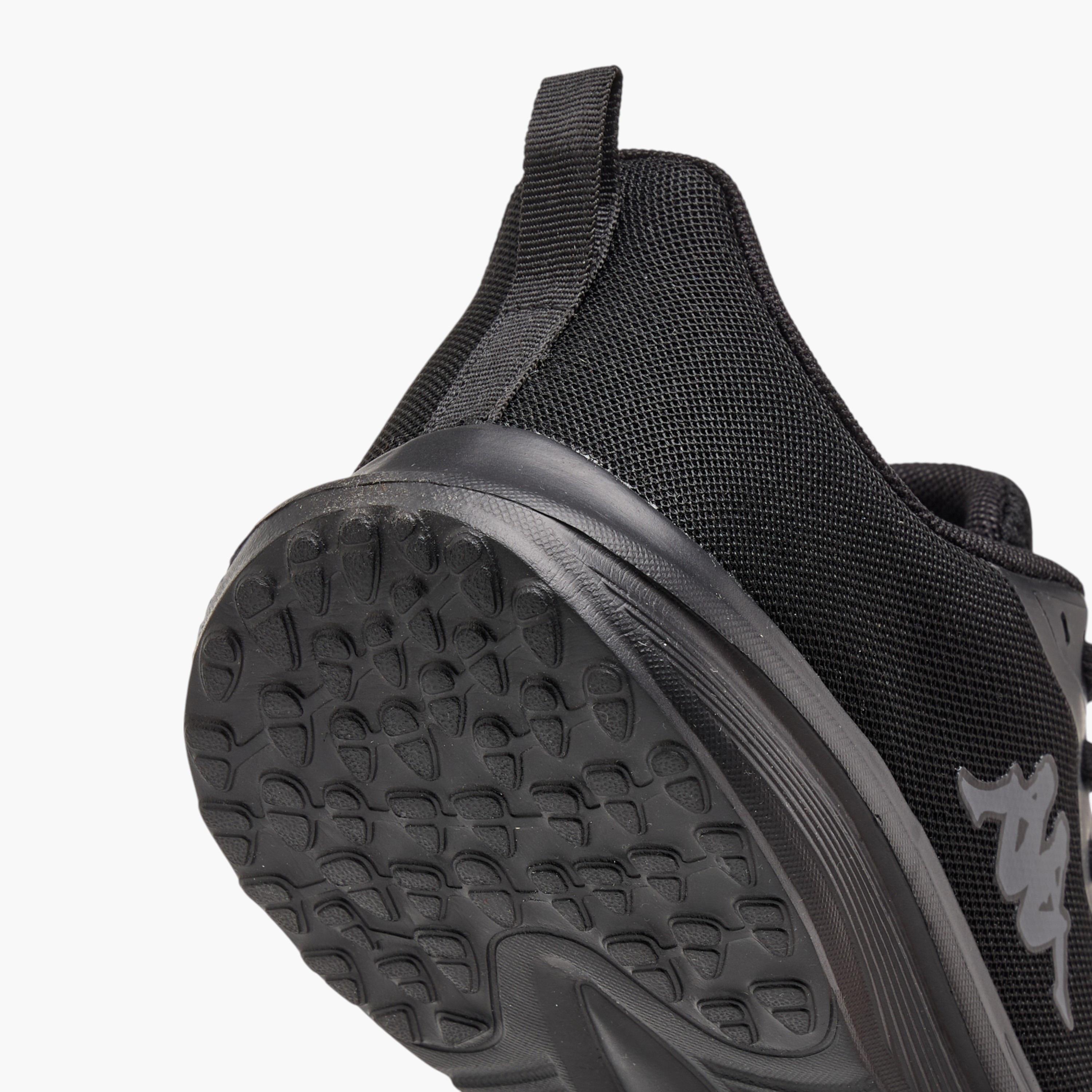 حذاء رياضي برباط إغلاق وطبعات شعار للنساء من كابا-sports-women-shoes-image-5